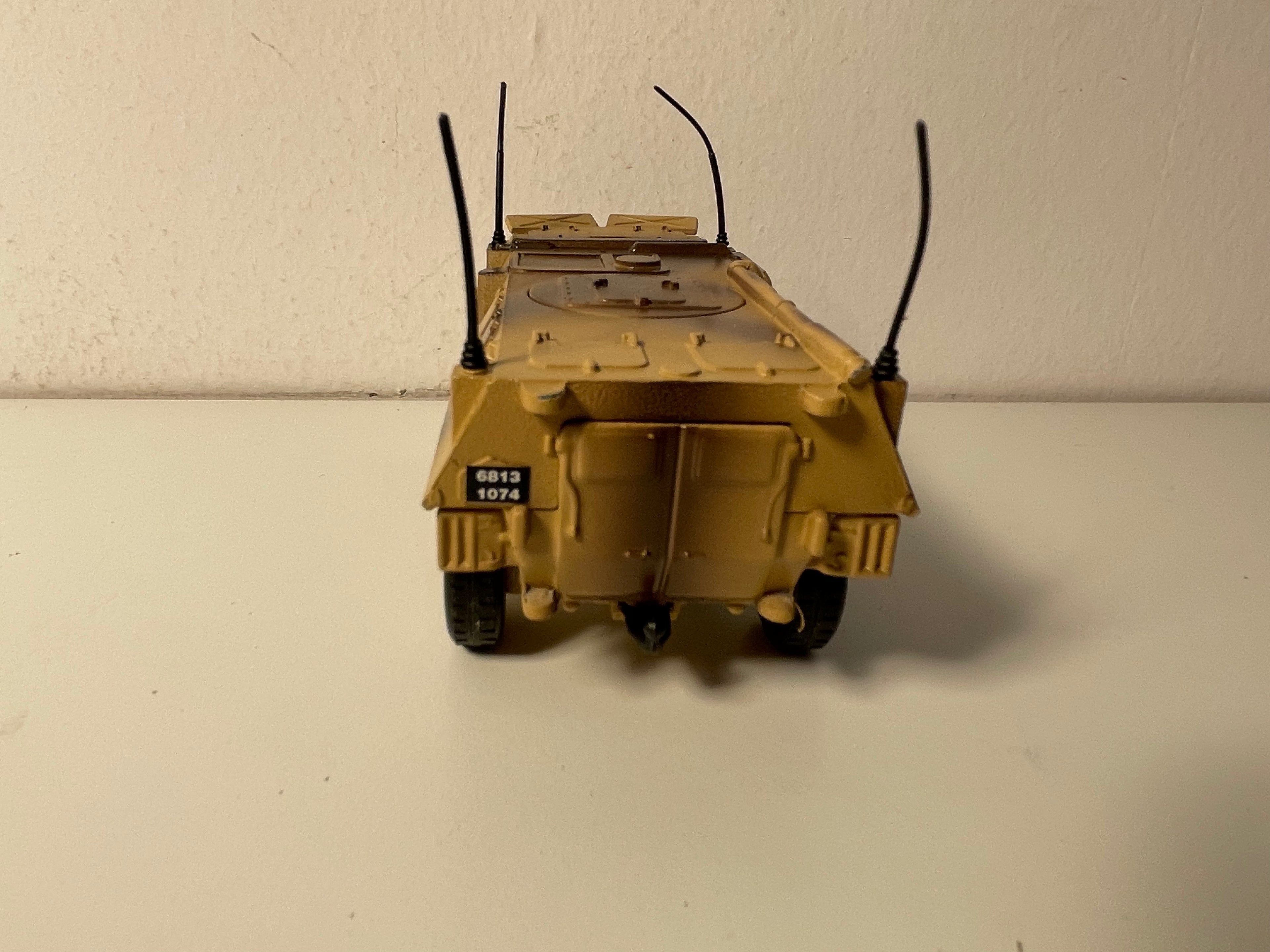 Véhicule amphibie militaire V.A.B. - Solido (fabrication en Thailande) - boite N°BG2535