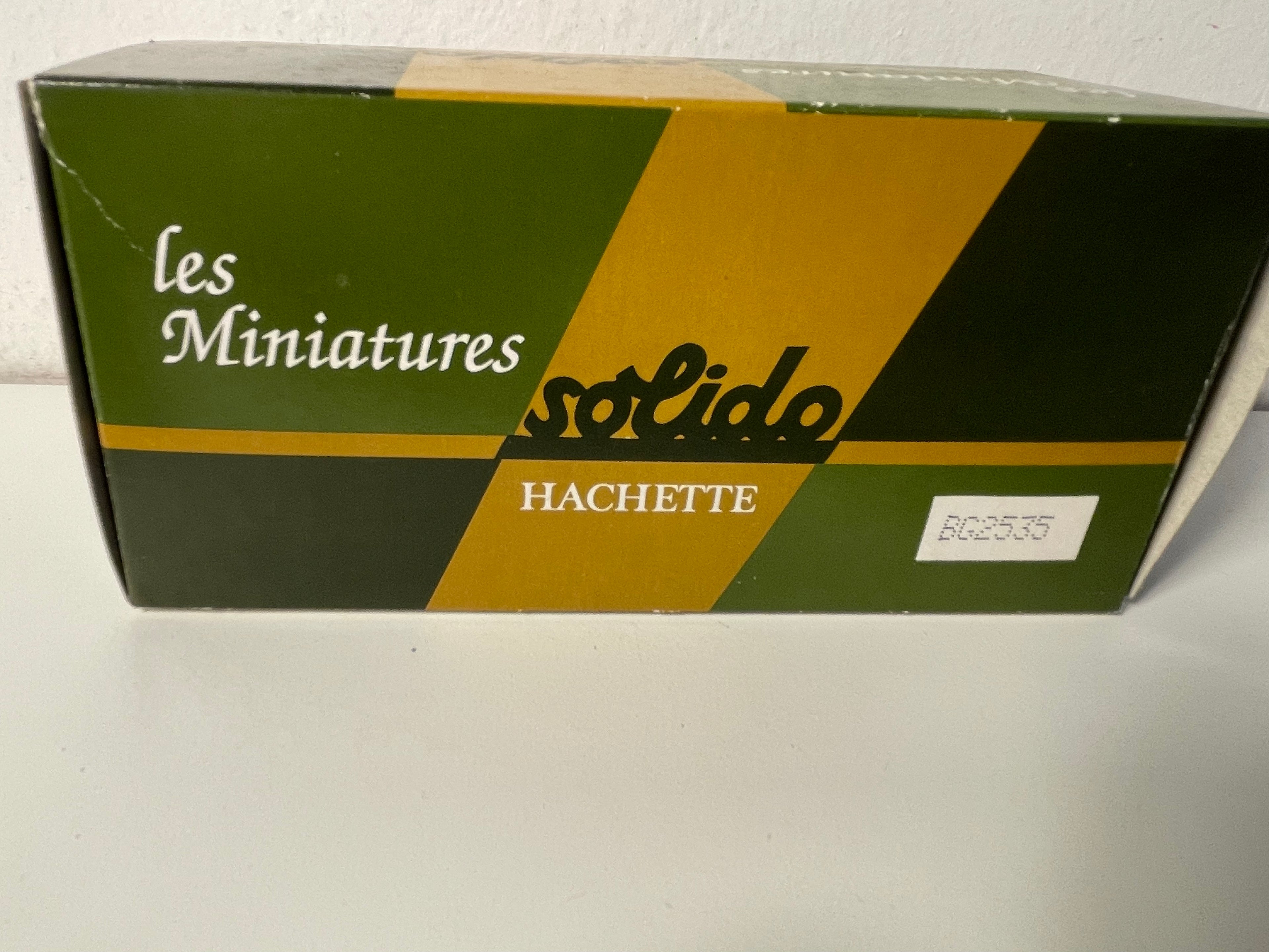 Véhicule amphibie militaire V.A.B. - Solido (fabrication en Thailande) - boite N°BG2535