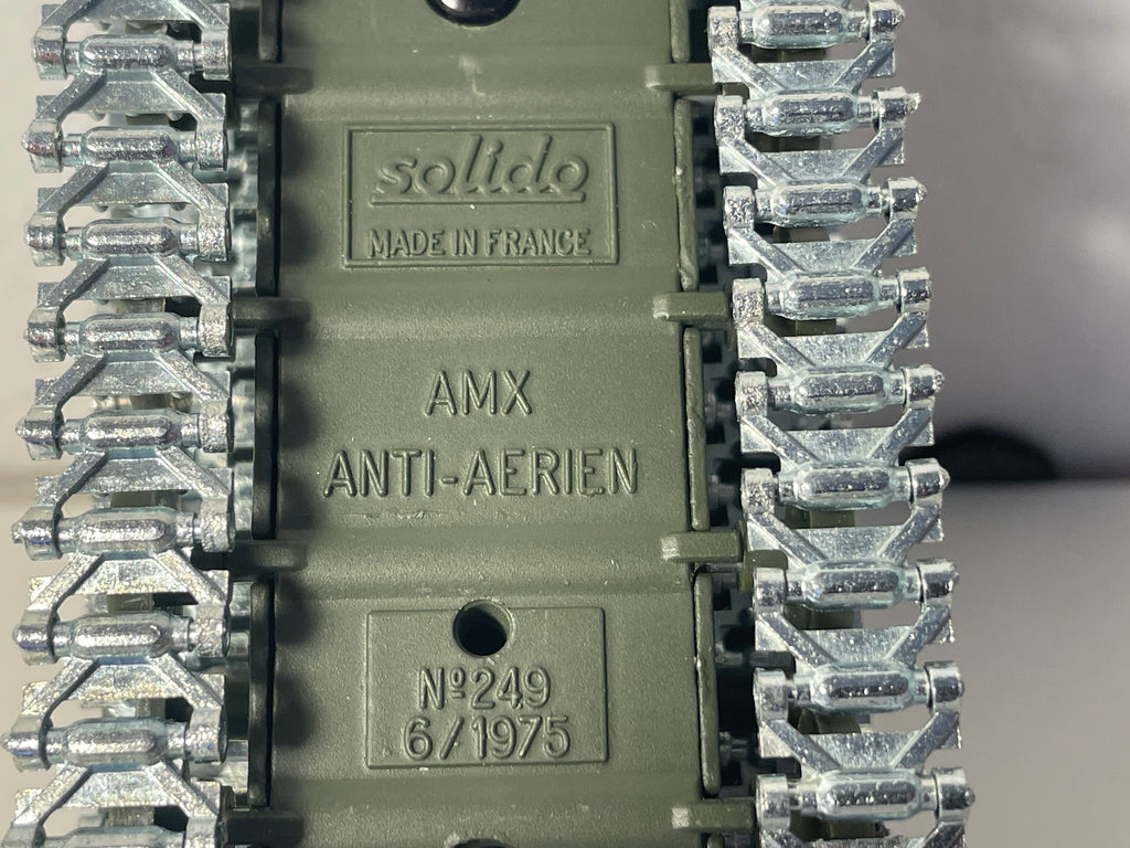 Char militaire AMX anti-aérien - Solido (fabrication française) - boite N°DD9082