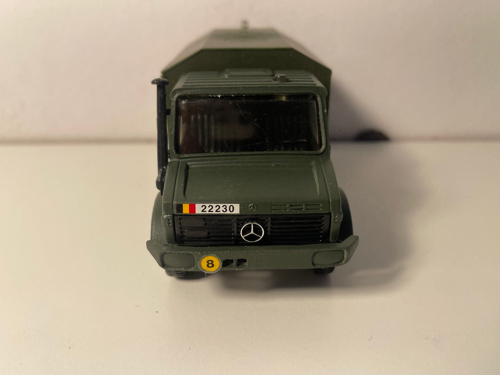 Camion militaire Mercedes Unimog - Solido (fabrication française) - boite N°DR8643