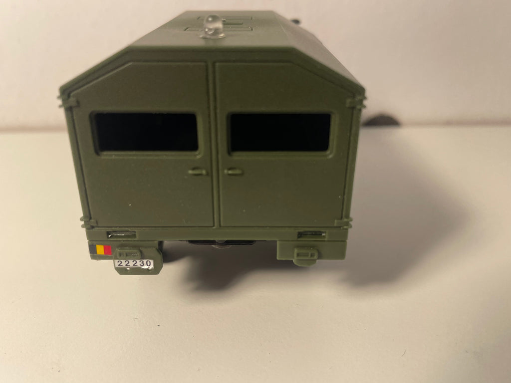 Camion militaire Mercedes Unimog - Solido (fabrication française) - boite N°DR8643