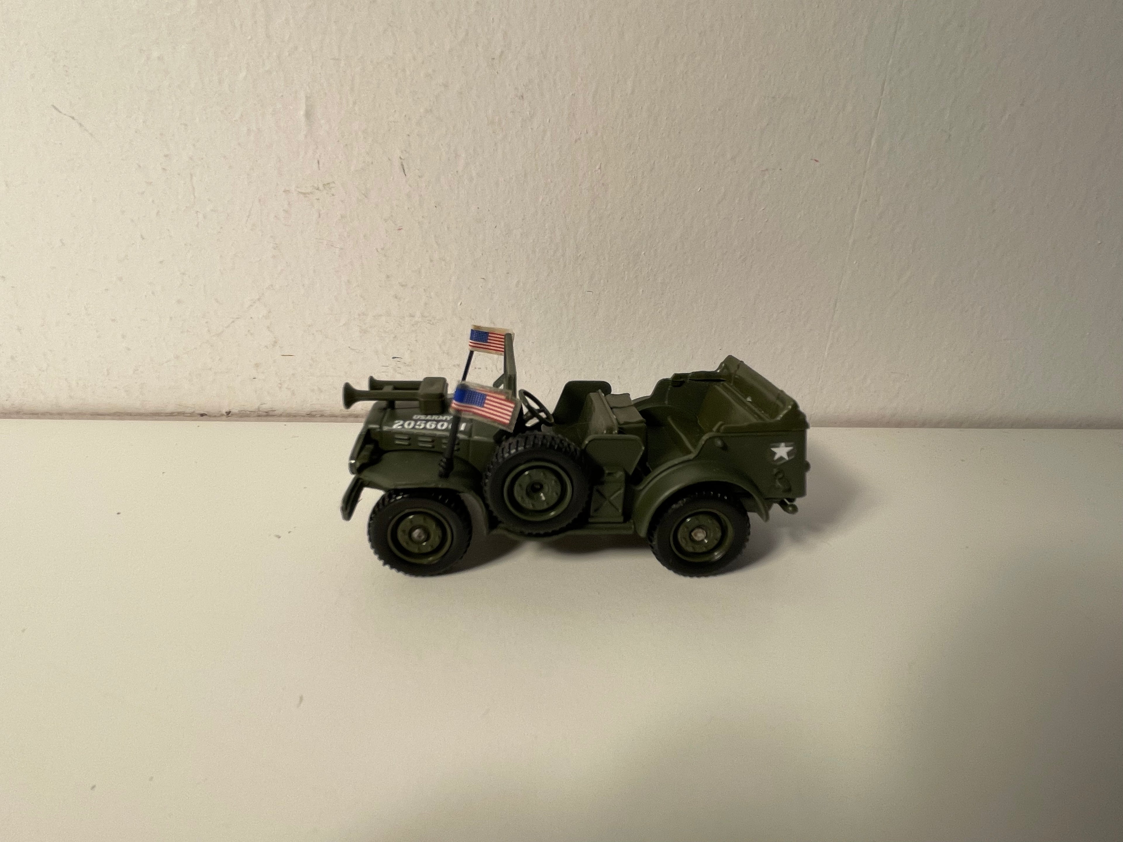 Dodge 4x4 militaire - Solido (fabrication française) - Boite N°DR8643