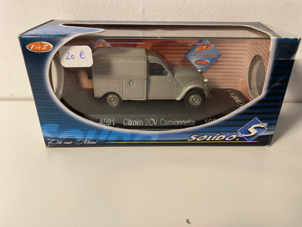 Citroën 2 CV camionnette grise de 1951 - Solido référence 4591