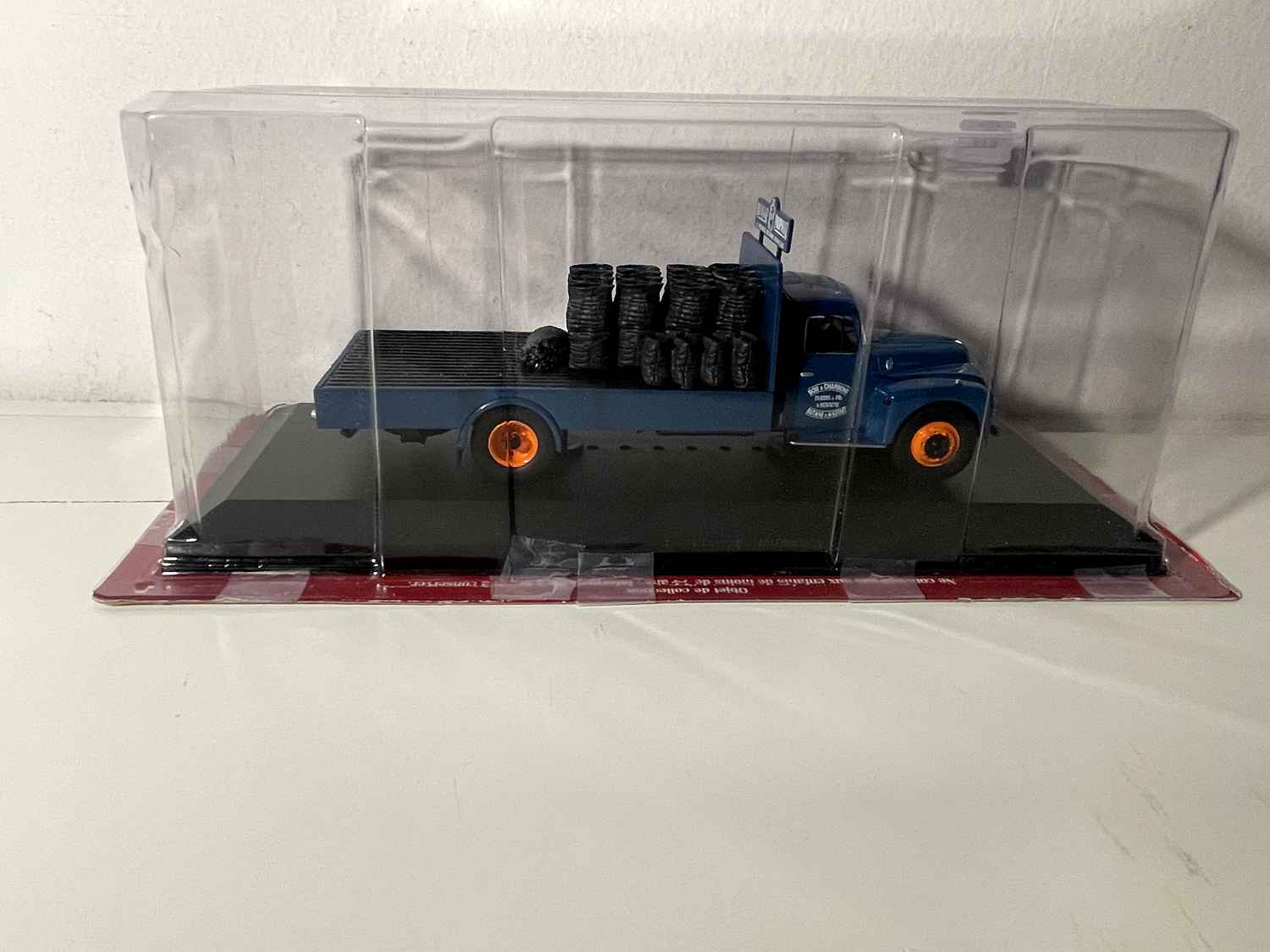 Caminhão Citroën T55 azul transporte de madeira e carvão Dubois & Fils - Coleção Garage Moderna