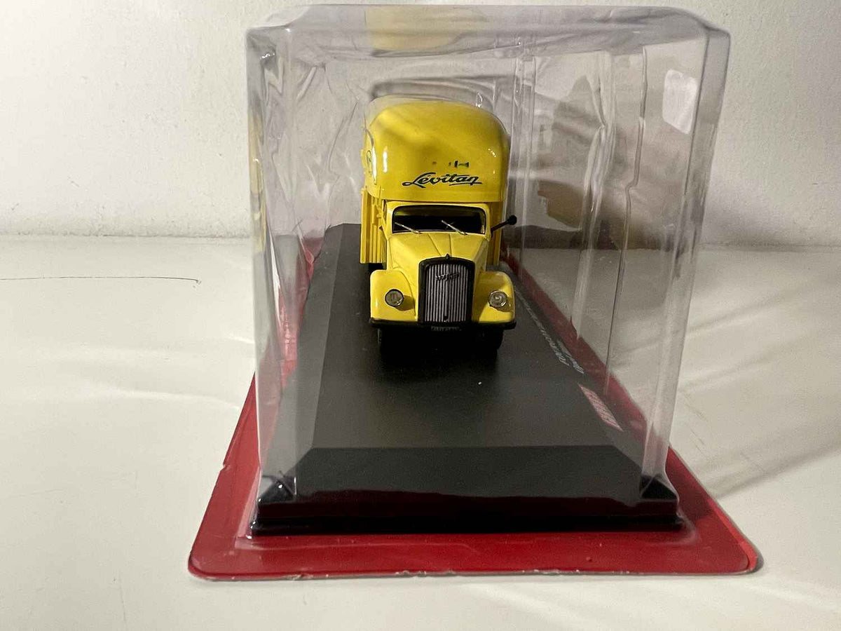 Camión Opel Blitz furgón amarillo Mudancero Lévitan - Colección Garage Moderna