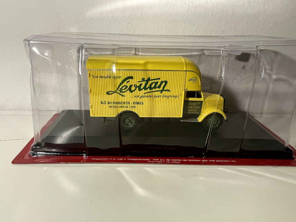 Camión Opel Blitz furgón amarillo Mudancero Lévitan - Colección Garage Moderna