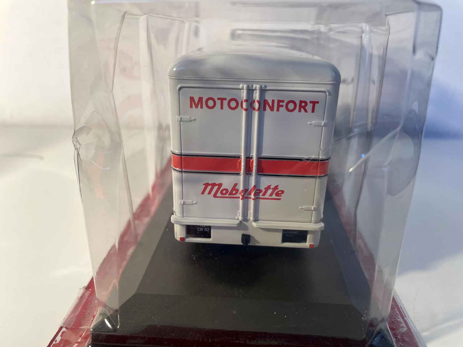Camion Berliet GLR gris MOTOCONFORT - Mobylette / MOTOBECANE - Mobylette - Collection Garage Moderne