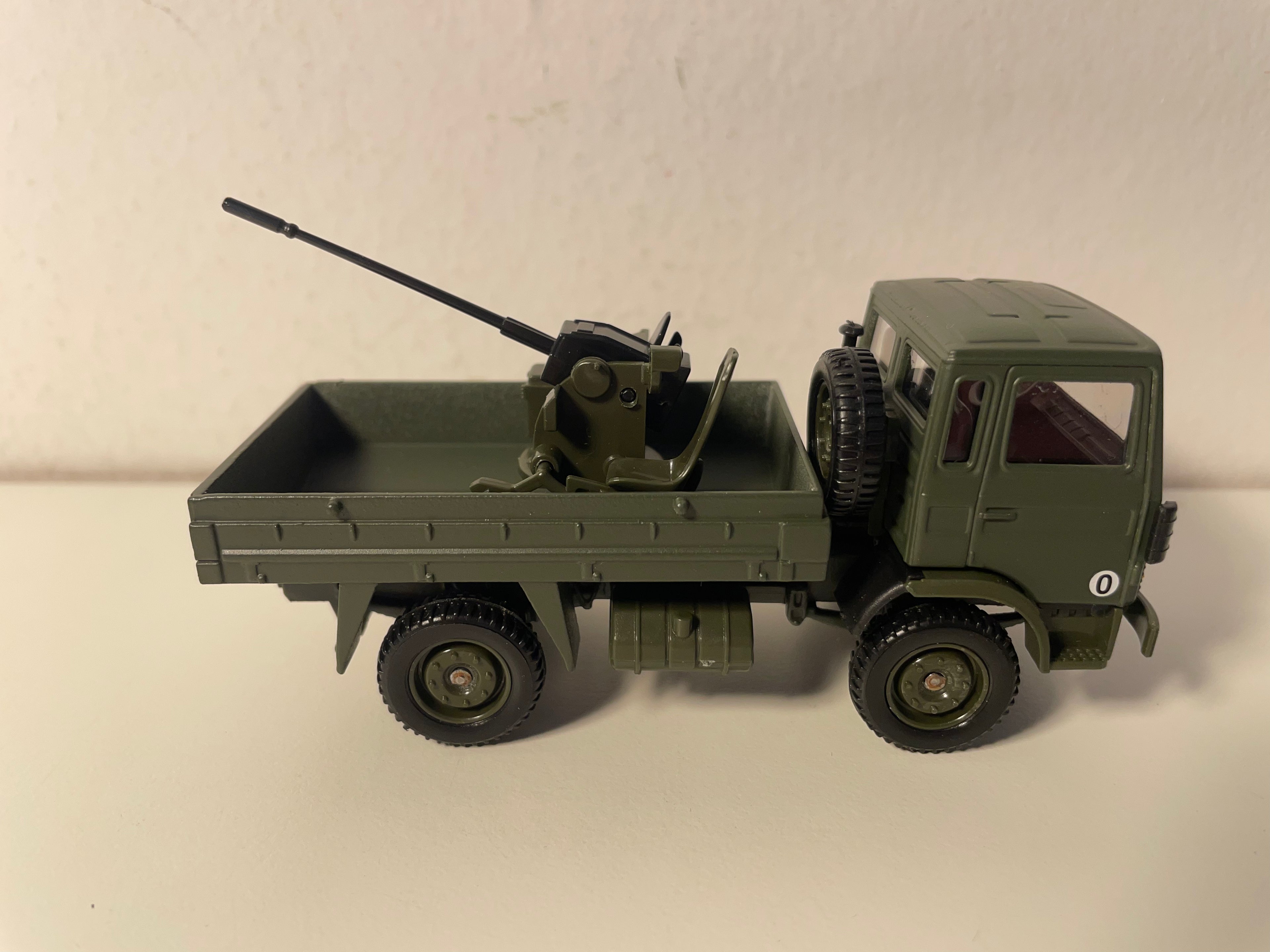 Camion militaire Renault TRM 2000 - Solido (fabrication française) - boite N°DU8302