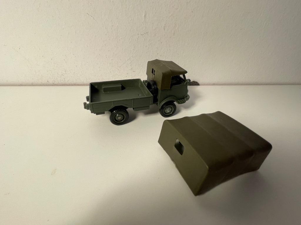 Czołg wojskowy Renault 4x4 - Solido (produkcja francuska) - pudełko N°DA4789