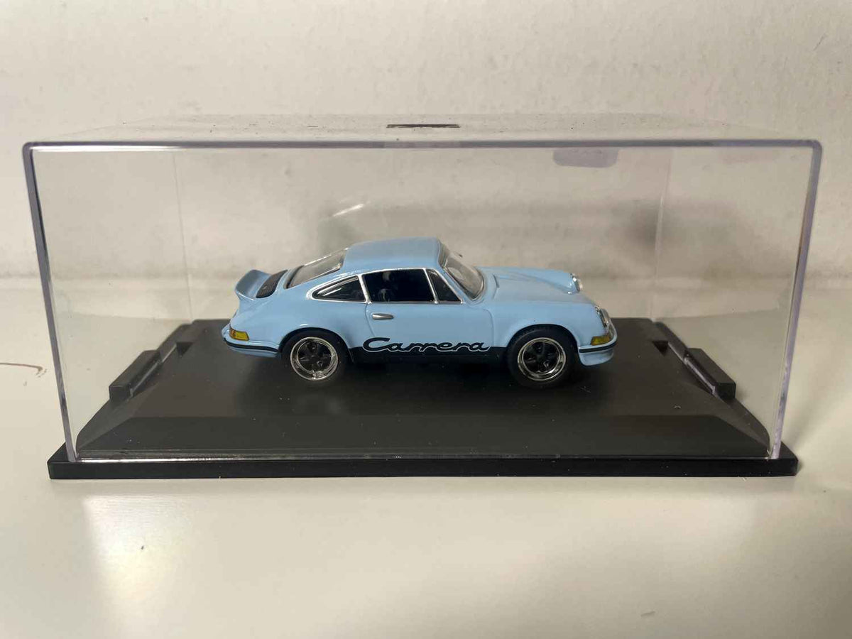 Porsche 911 Carrera RS coupé 2.7 bleue ciel de 1973 (Tauxycars)