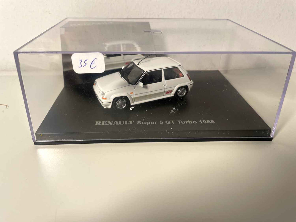 Renault Super 5 GT Turbo blanco de 1988 (caja rectangular)