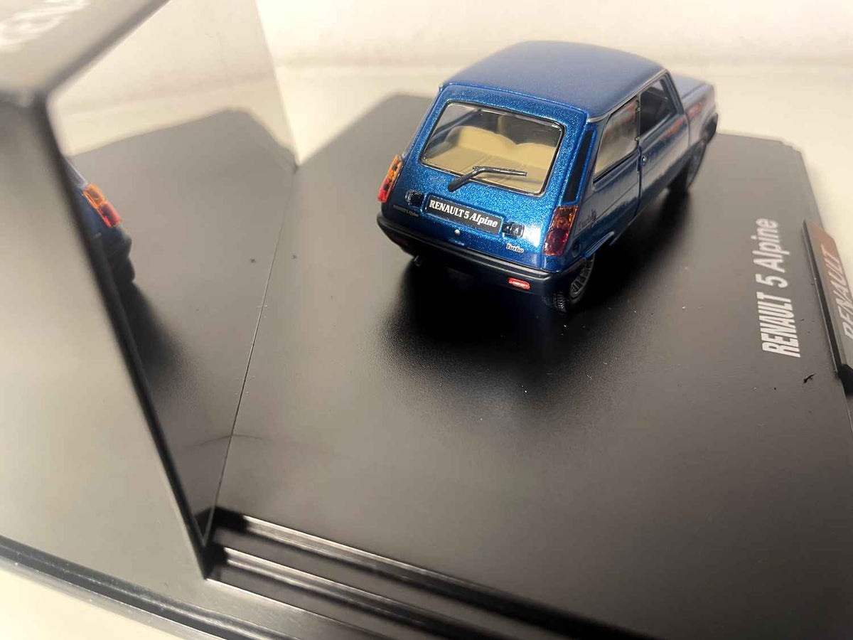 Renault 5 Alpine bleue (coffret boite rectangle)