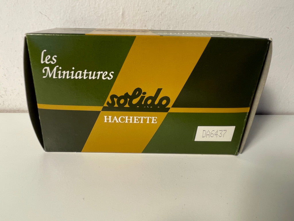 Land Rover 109 militäresch - Solido (franséisch Fabrikatioun) - Këscht N°DA6437