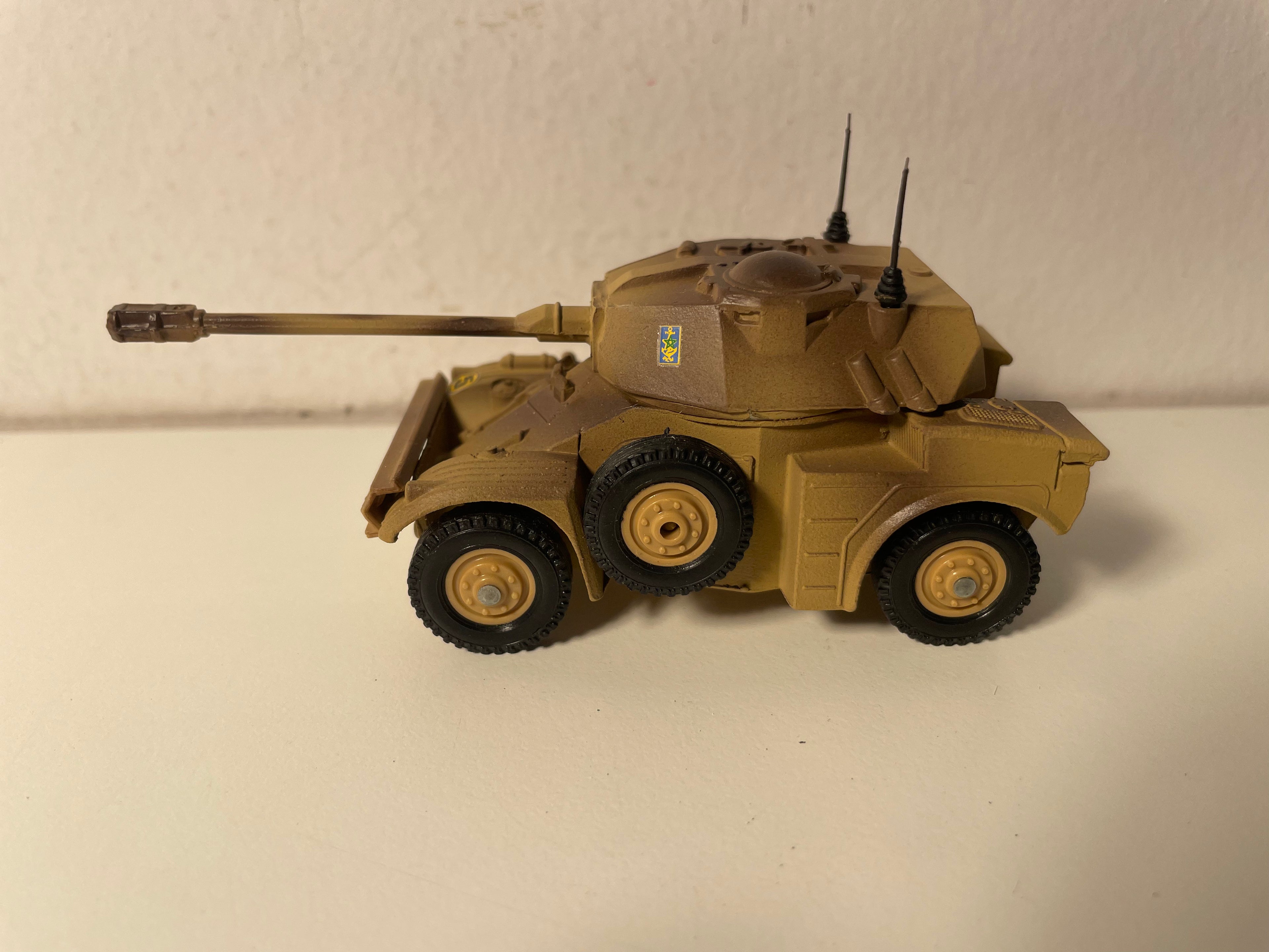 Panhard AML H 90 F1 Militaire Tank - Solido (fabricage ?) - doos N°DE0038