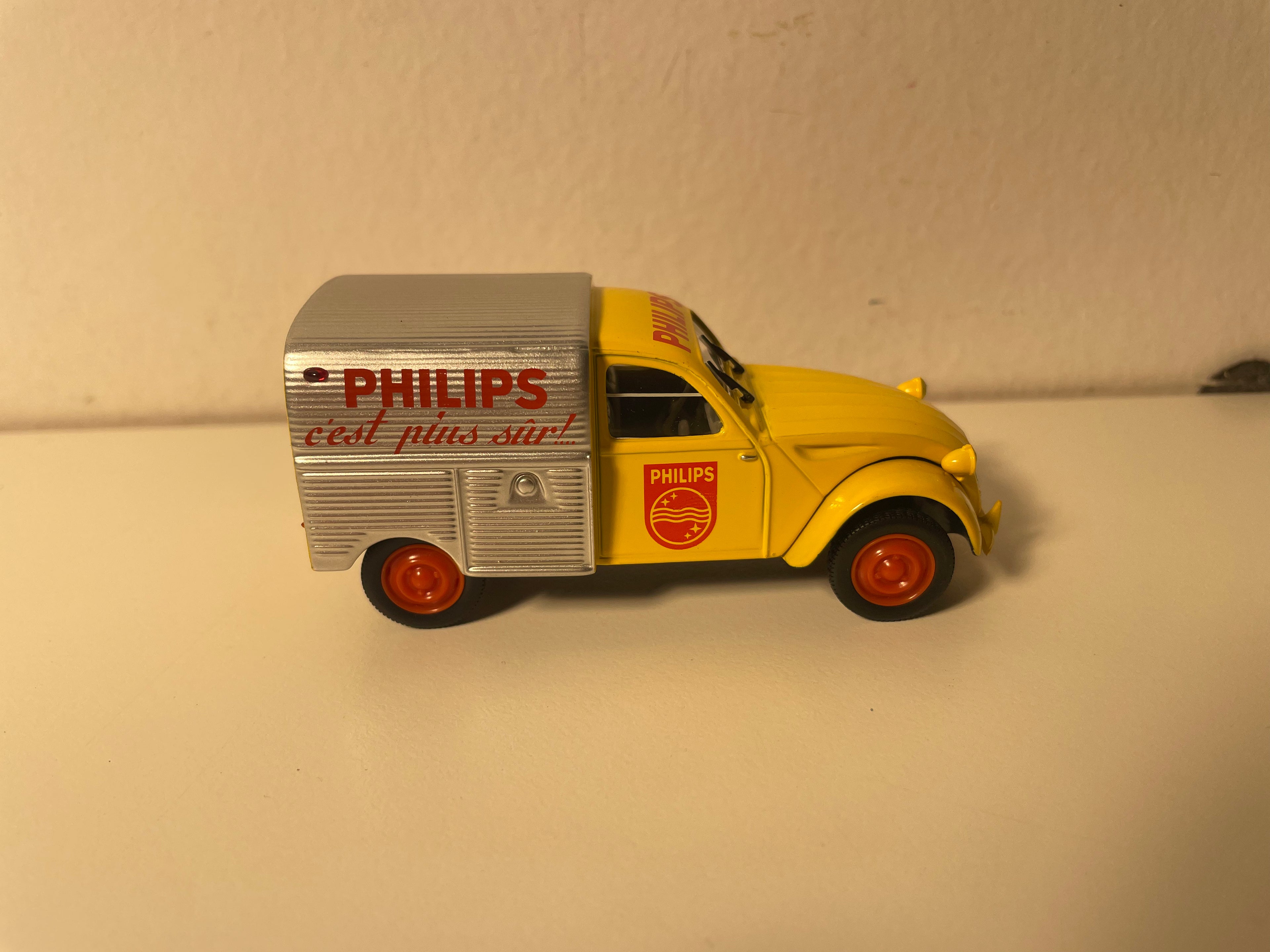Citroën 2 CV AZU żółta i szara PHILIPS - Norev (w opakowaniu)