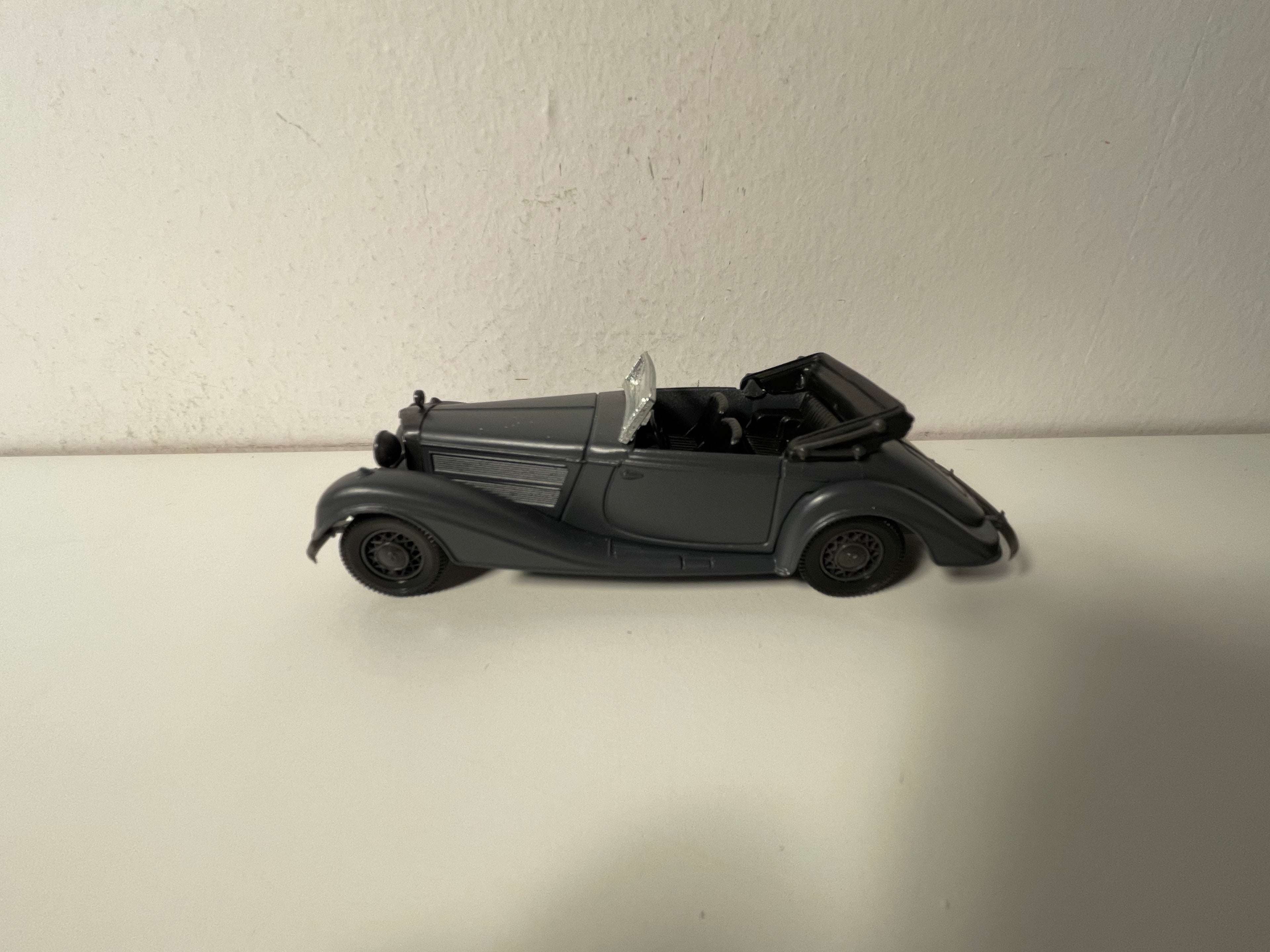 Dunkelgrauer Militär Mercedes 540K von 1939 - Solido (französische Herstellung) - Box Nr. DR7929