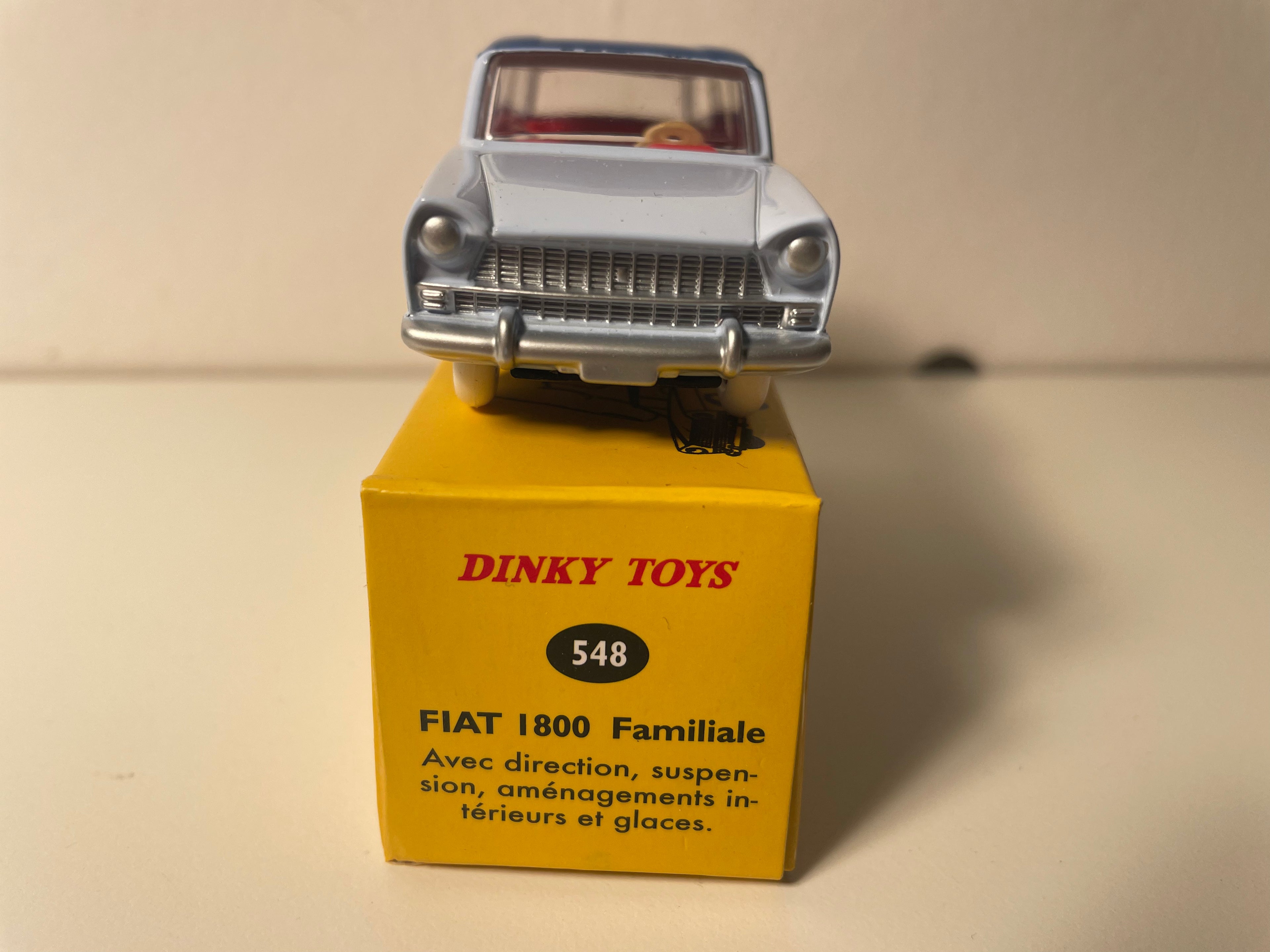 Fiat 1800 Familiale pale blue and dark blue roof Dinky-Toys (Editions Atlas)