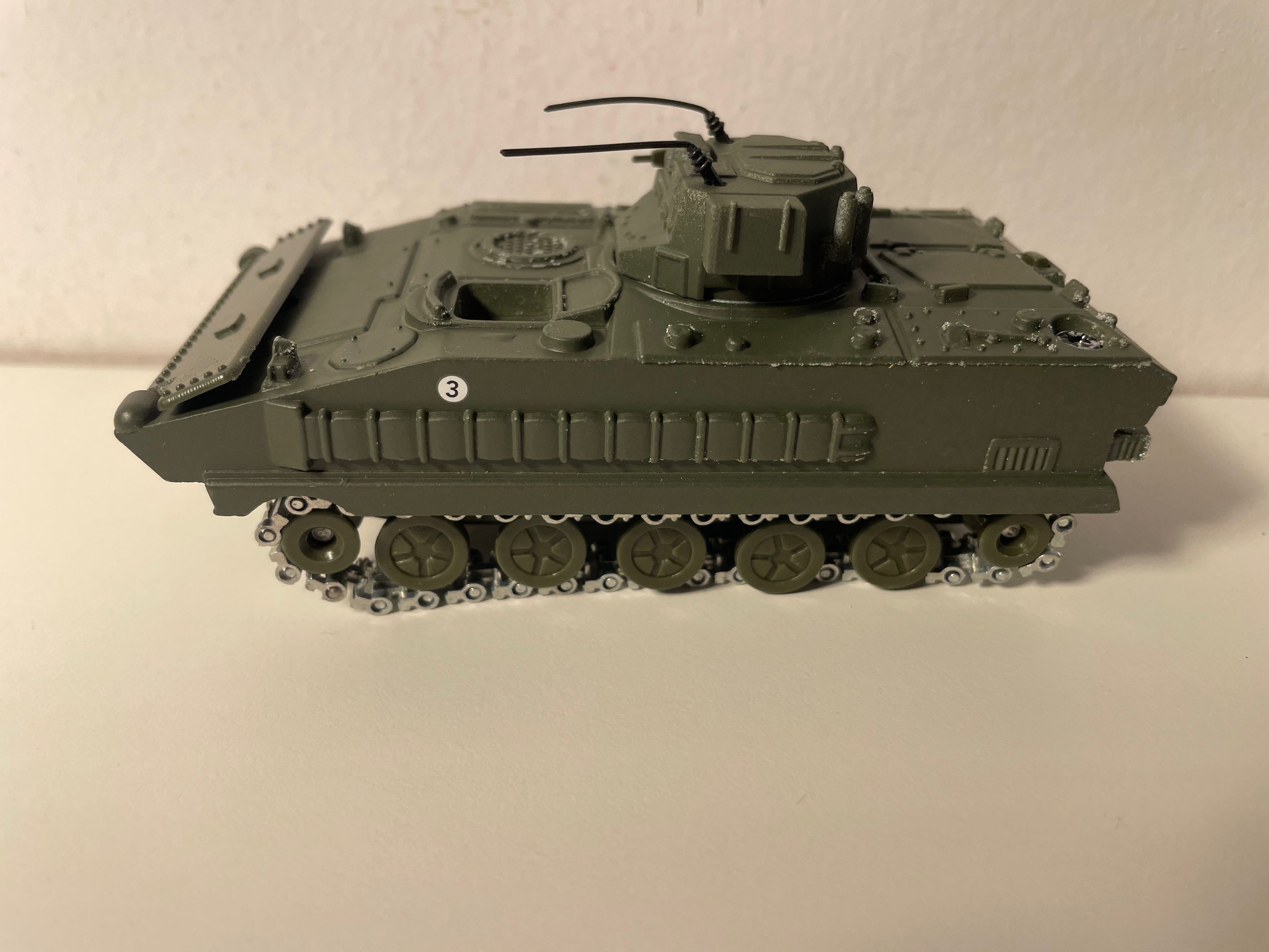Char militaire AMX 10 P - Solido (fabrication française) - boite N°EG9255
