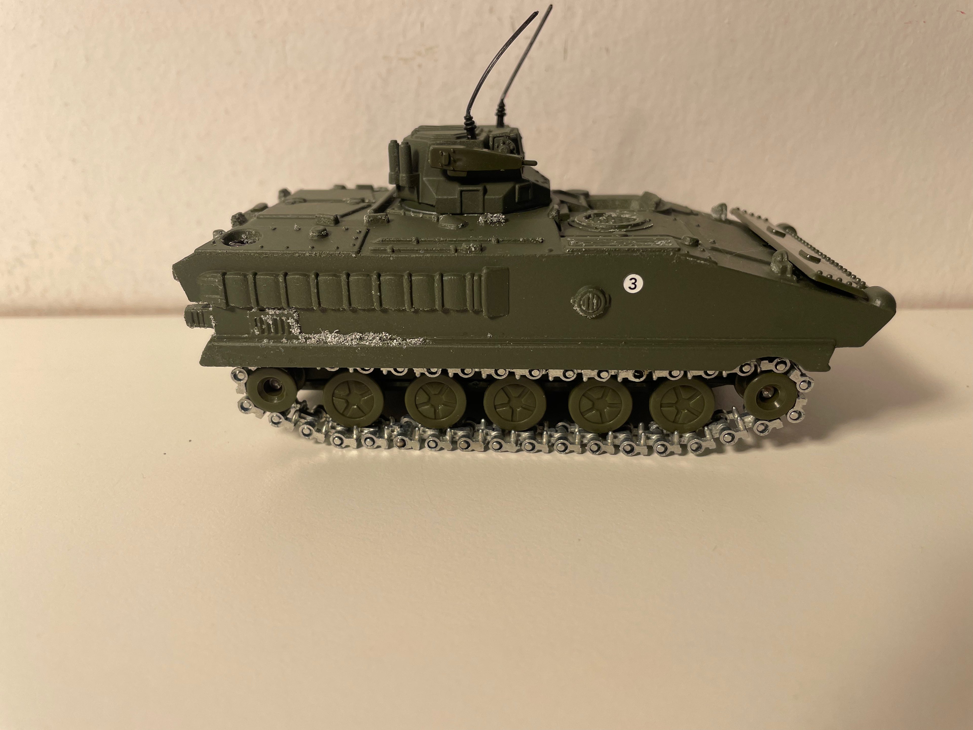 Char militaire AMX 10 P - Solido (fabrication française) - boite N°EG9255