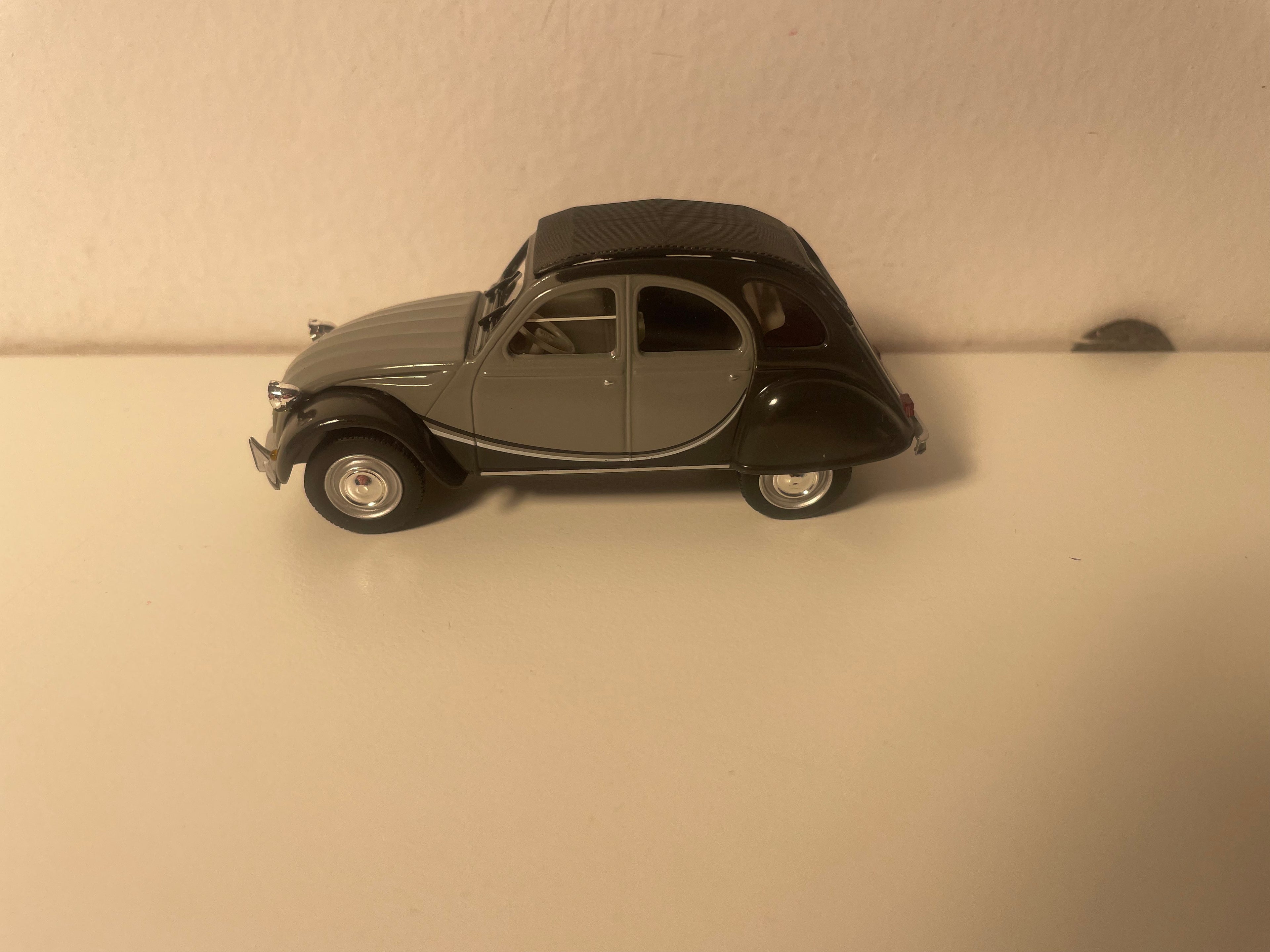 Citroën 2 CV Charleston Black and Grey - Eligor