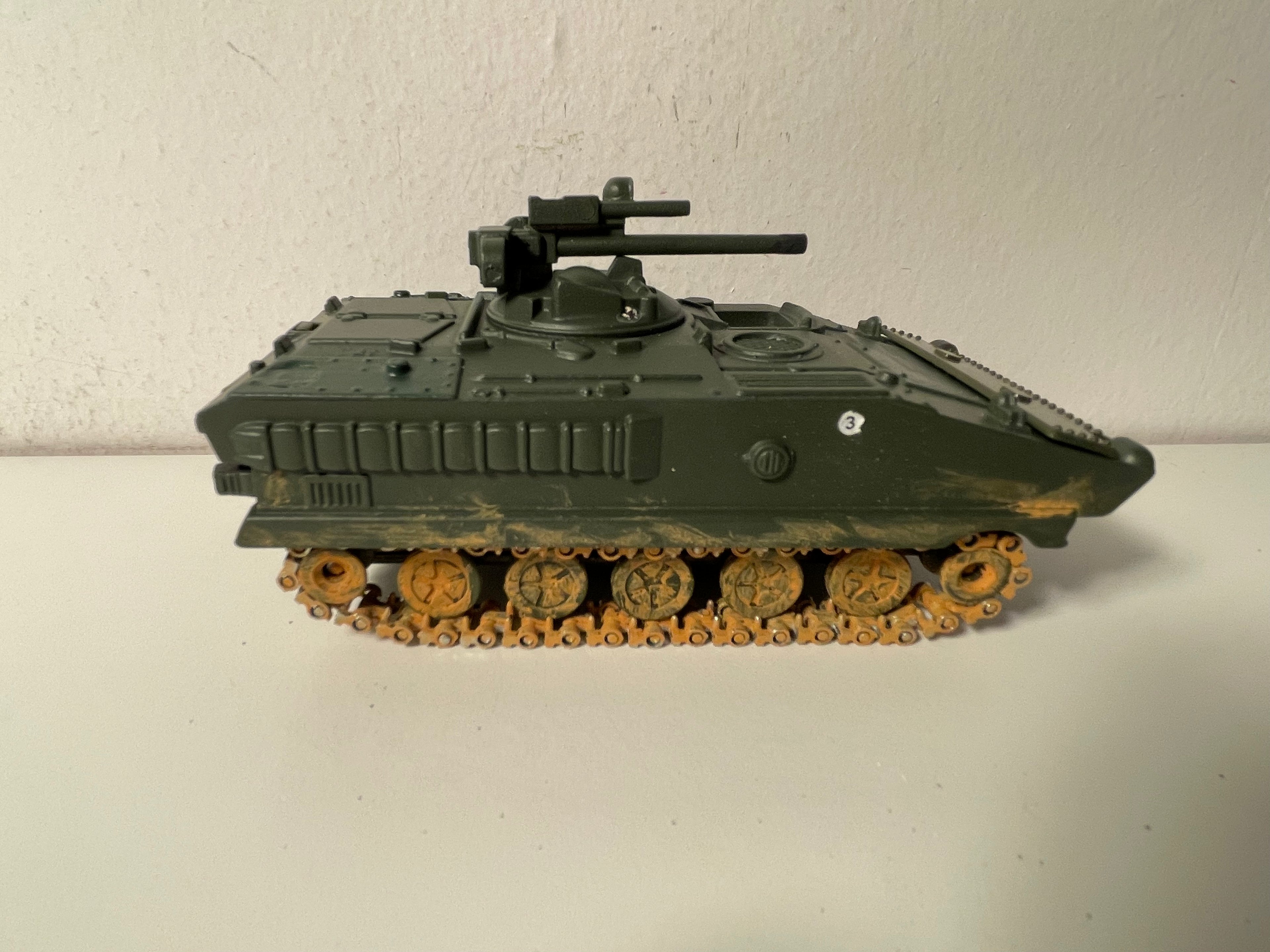 Char militaire AMX 10 P - Solido (fabrication française) - boite N°DV4693
