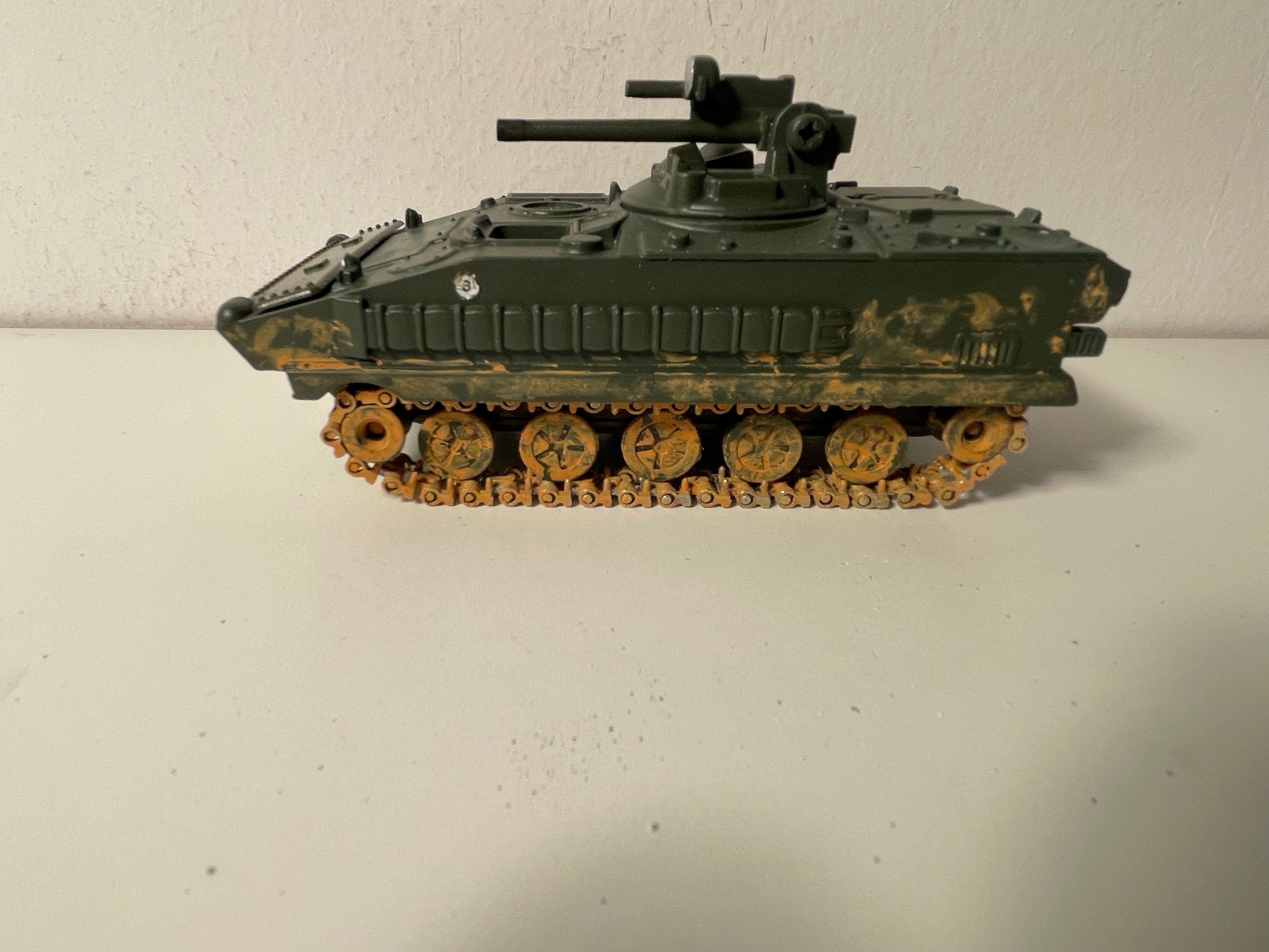 Char militaire AMX 10 P - Solido (fabrication française) - boite N°DV4693