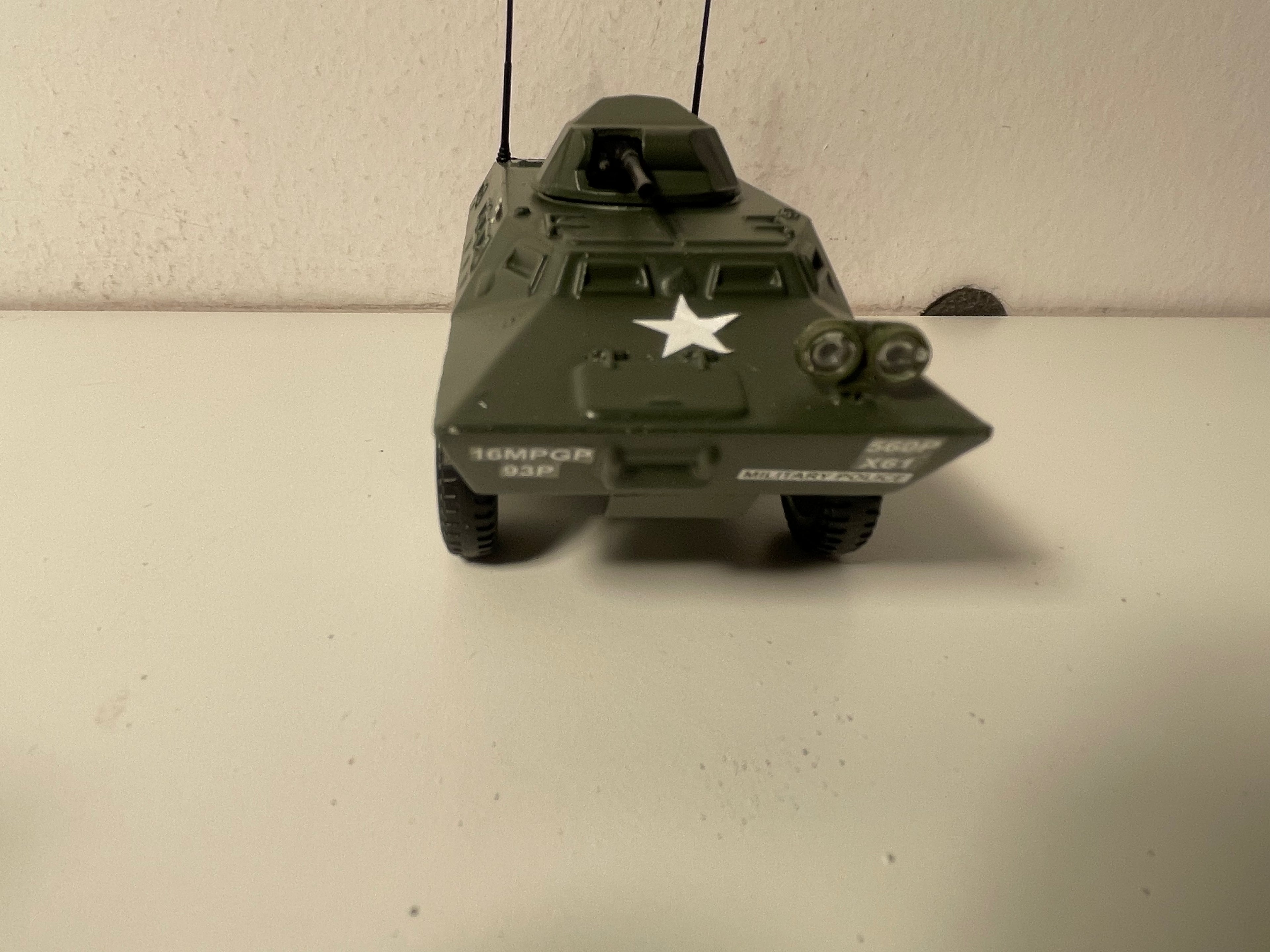 Véhicule militaire Commando XM 706 (USA) - Solido (fabrication française) -boite N°DL5064