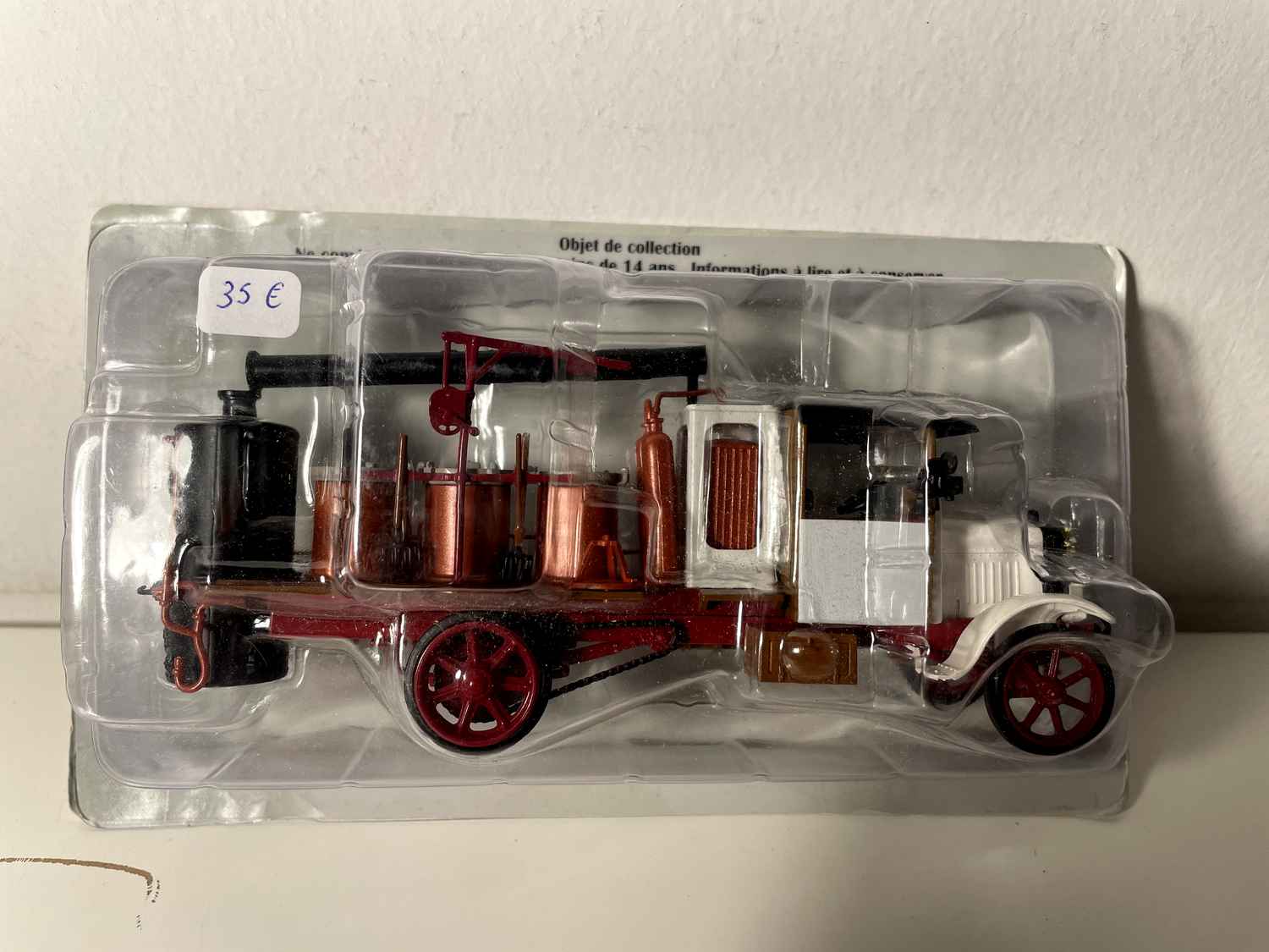 Camion porte-alambic Berliet CBA 9 - Kollektion Hachette