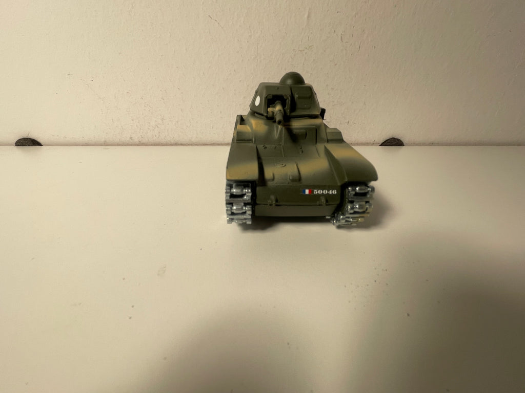 Char militaire RENAULT R 35 - Solido (fabrication française) - boite N°DF2210
