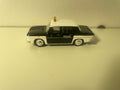 Zwart-witte Renault 8 POLITIE