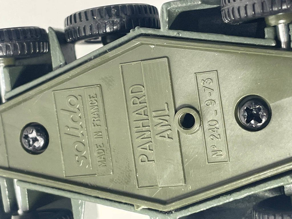 Char militaire Panhard AML - Solido (fabrication française) - boite N°DN4198