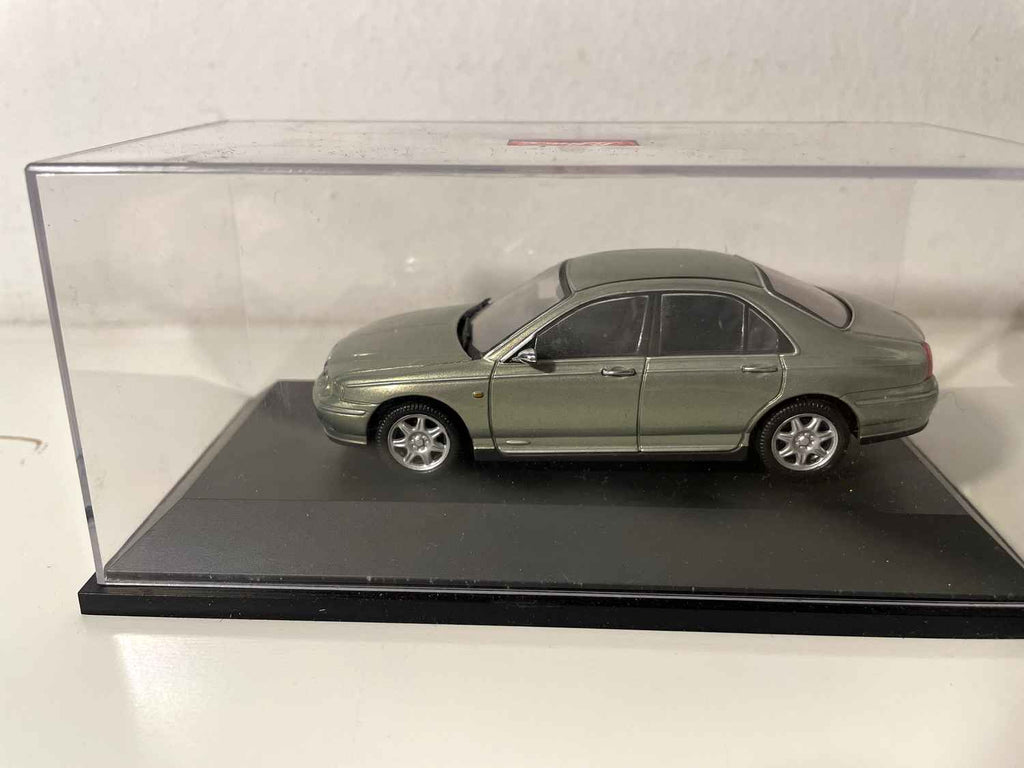 Rover 75 ton verte? (Schuco)