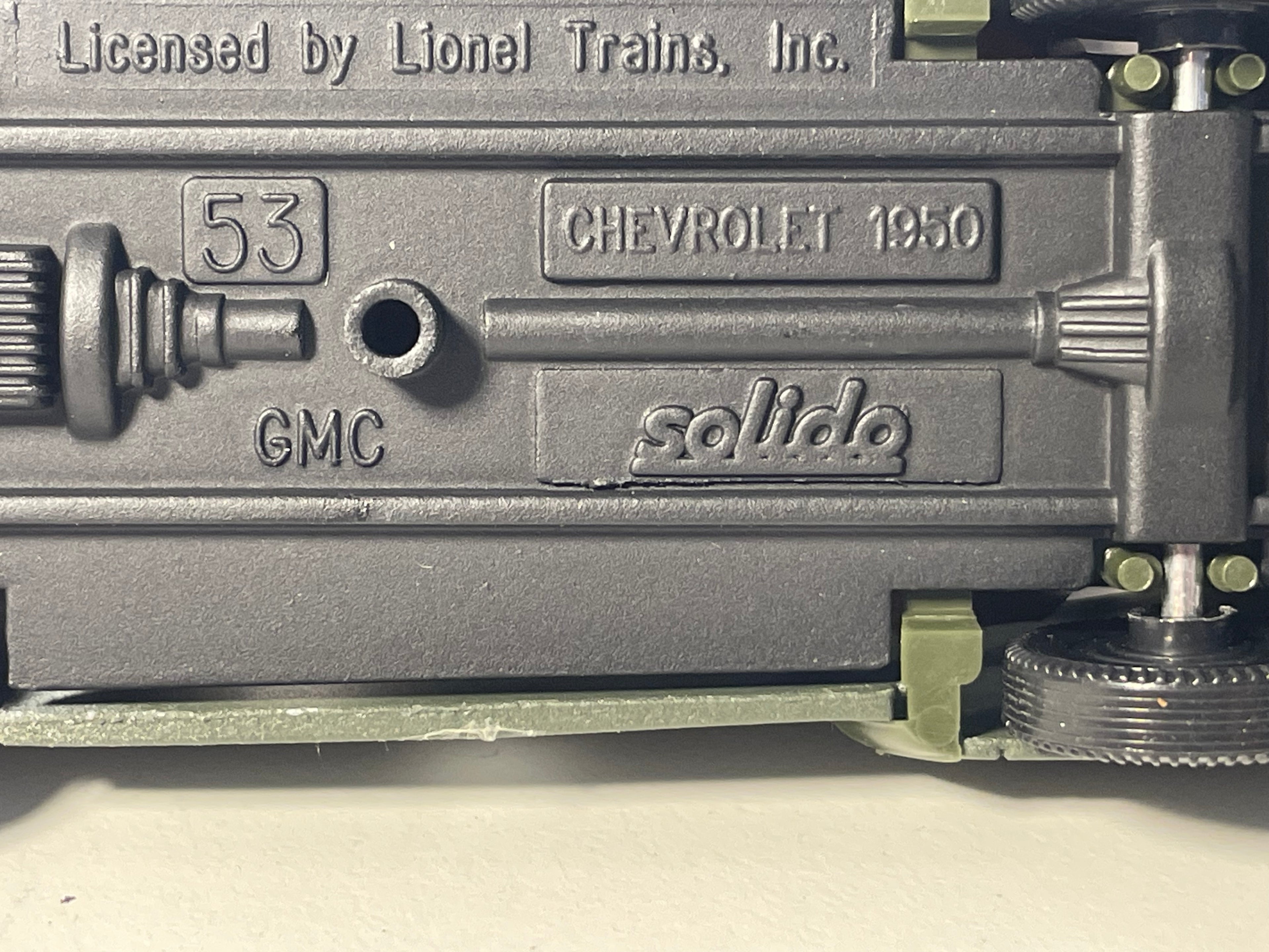 Voiture militaire Chevrolet - Solido (fafrication ?) - boite N°DO5598