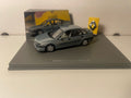 Renault Laguna phase 2 szara - Universal Hobbies (prostokątne pudełko)