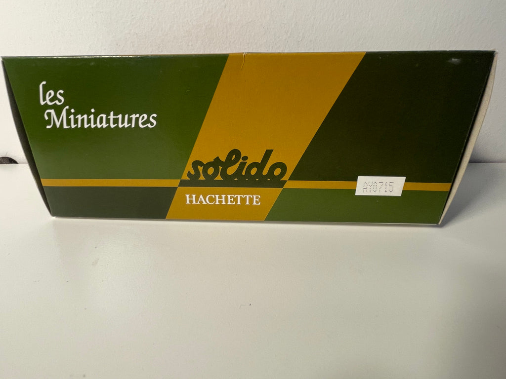 Dodge 4x4 militaire avec cantine - Solido (fabrication française) - boite N°AY0715