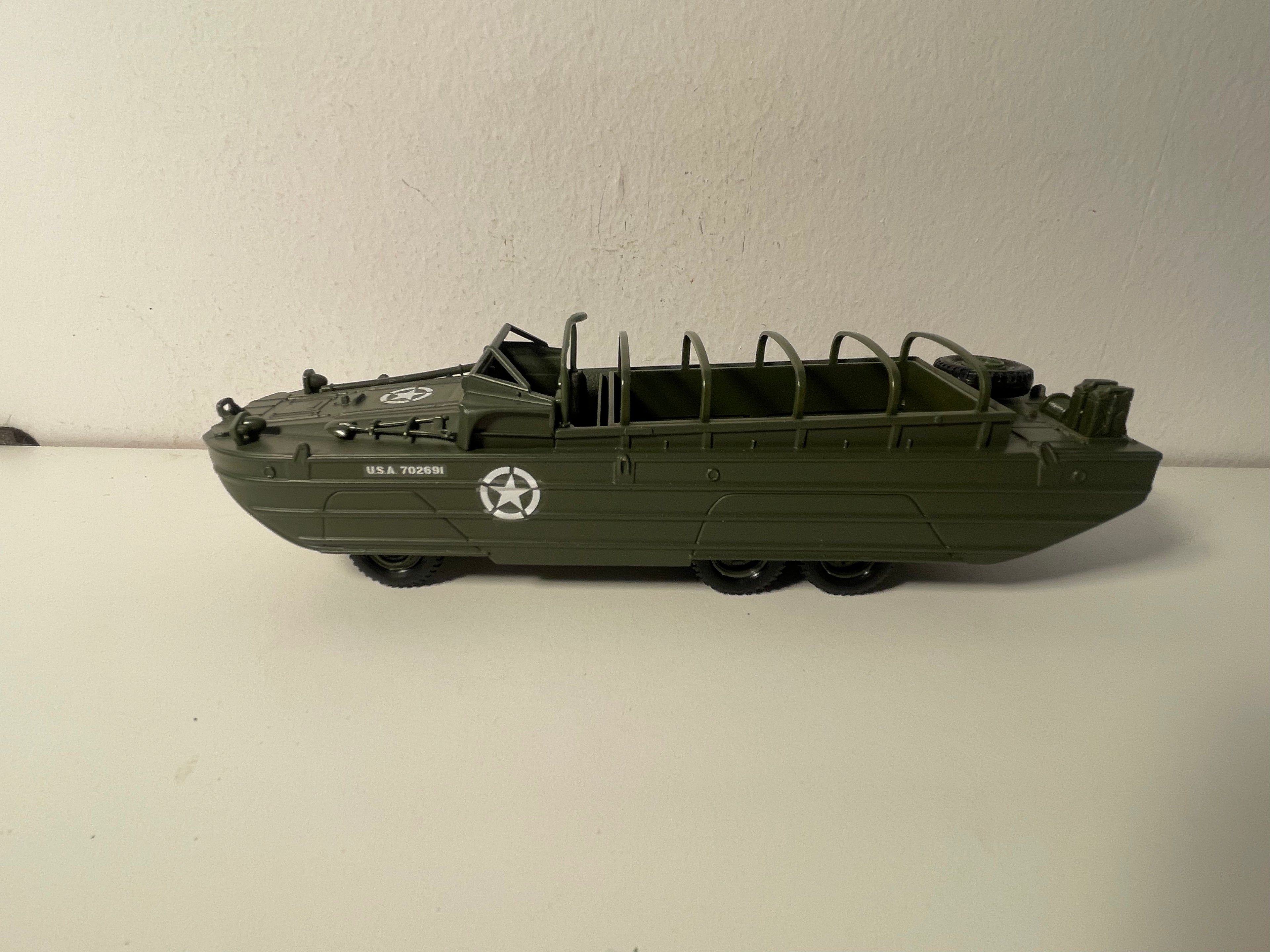 Amphibischer Militärtruck GMC DUKW 353 - Solido (französische Herstellung) - Box N°AH4400
