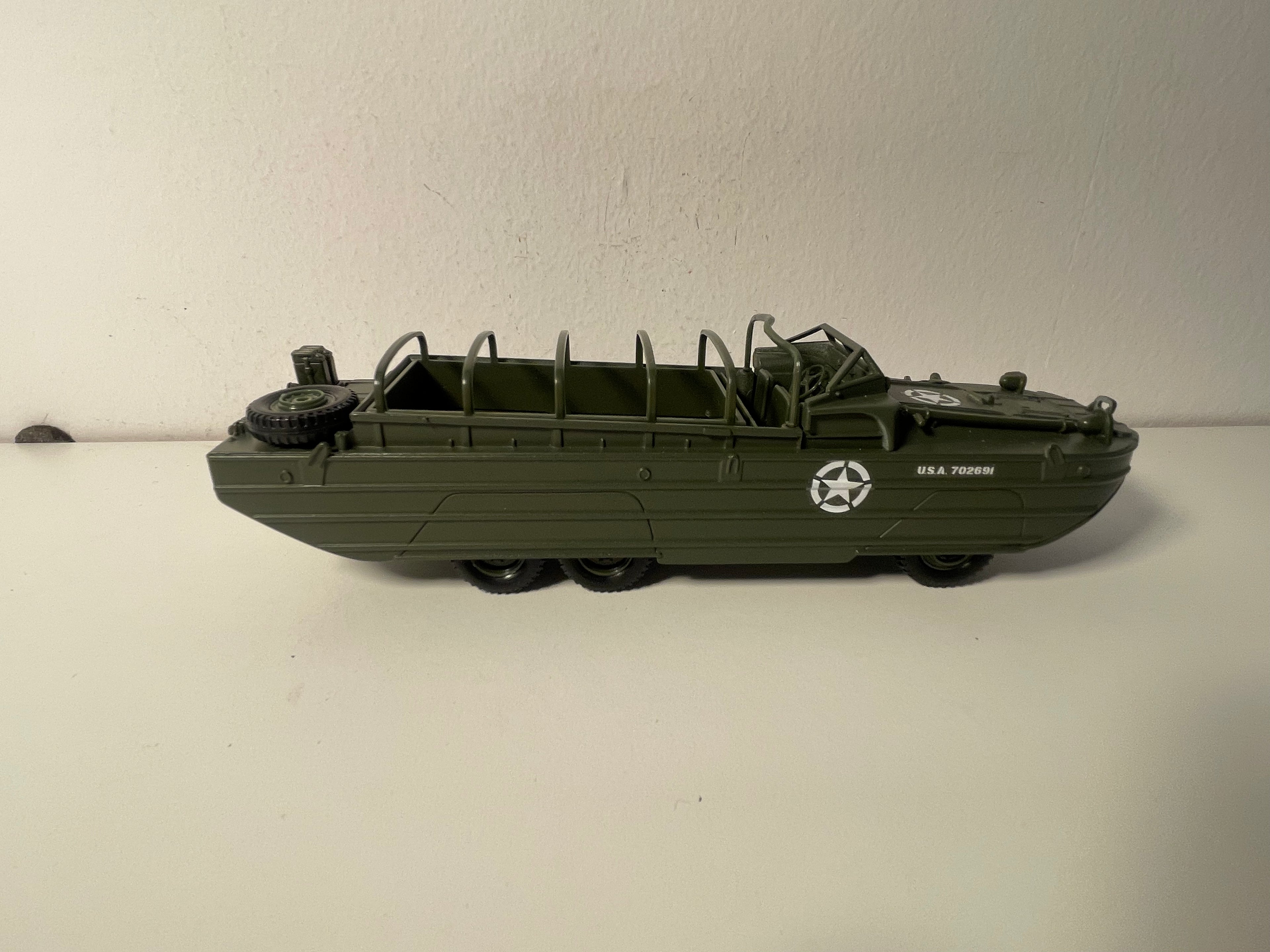Amphibischer Militärtruck GMC DUKW 353 - Solido (französische Herstellung) - Box N°AH4400