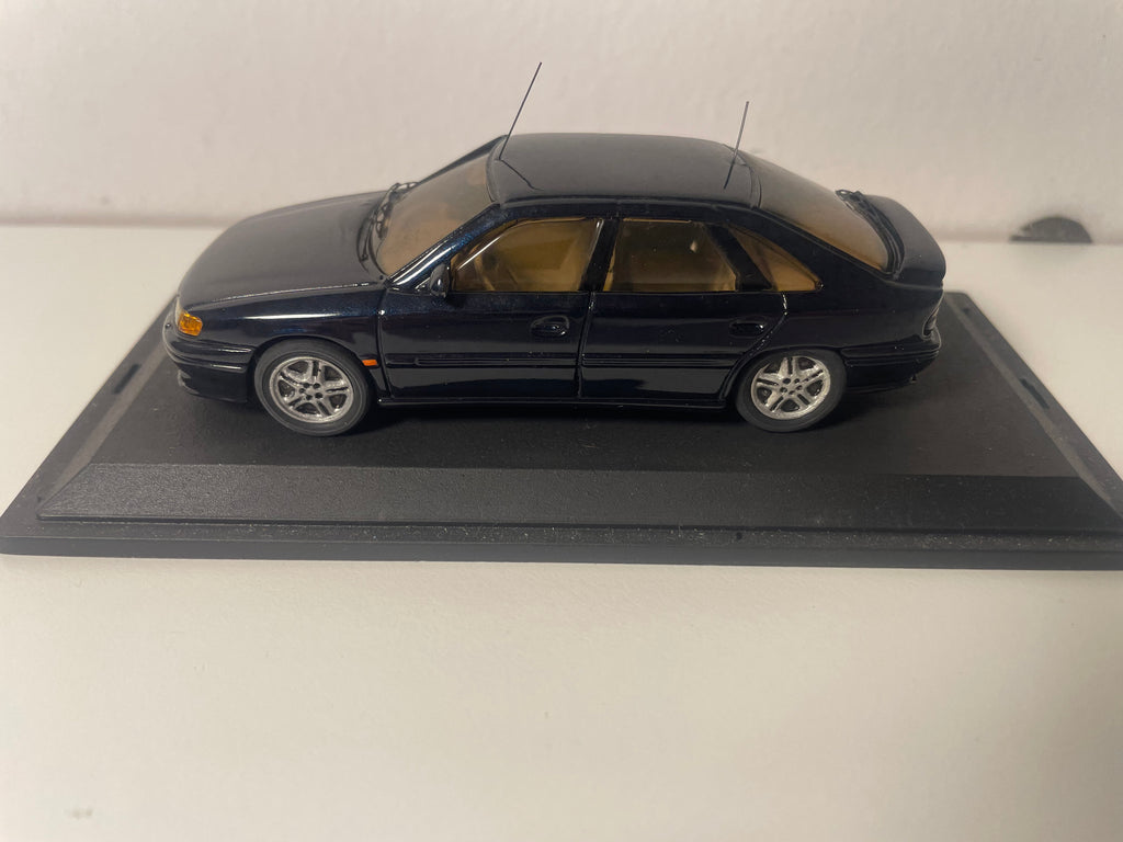 Renault Safrane Baccara Bi-Turbo Azul Escuro de 1993 - Coleção Minia-cars 43