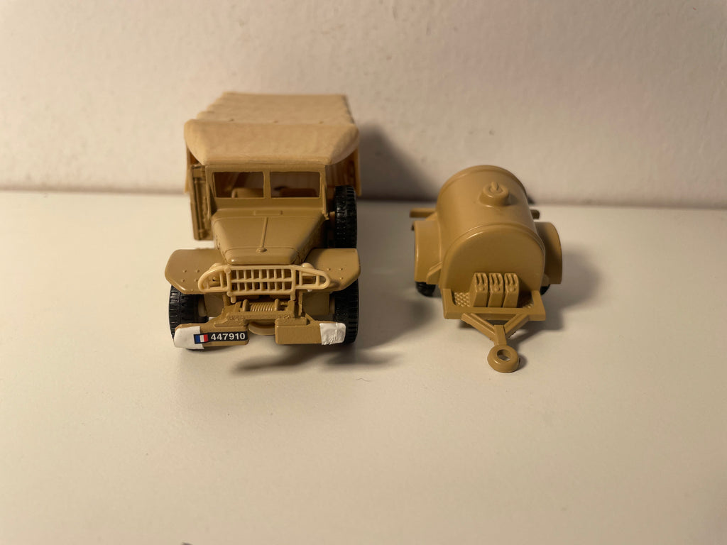 Dodge 6x6 militaire et sa citerne - Solido (fabrication française) - boite N°BO0349