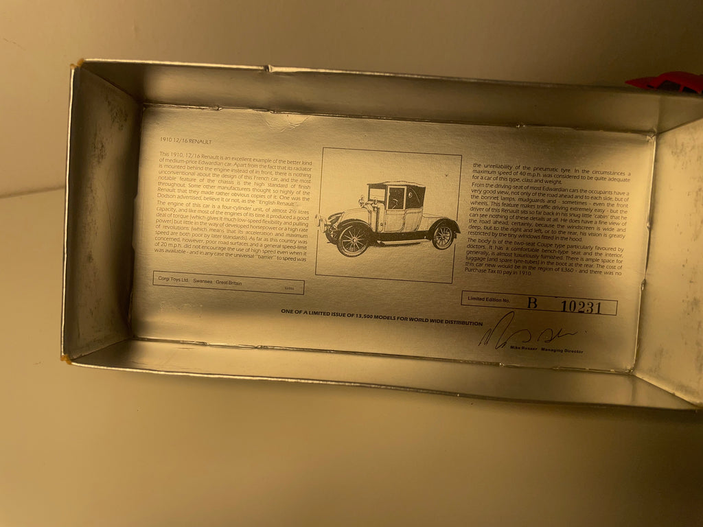 Renault 12/16 PS braun und weiß von 1910 - CORGI Referenz C862 (graue rechteckige Box)