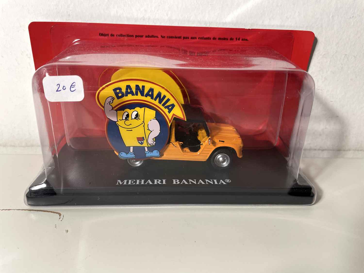 Citroën Méhari oranje BANANIA