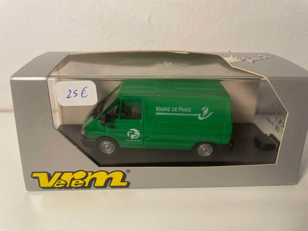 Renault Trafic vert Propreté de Paris - Vérem référence 225