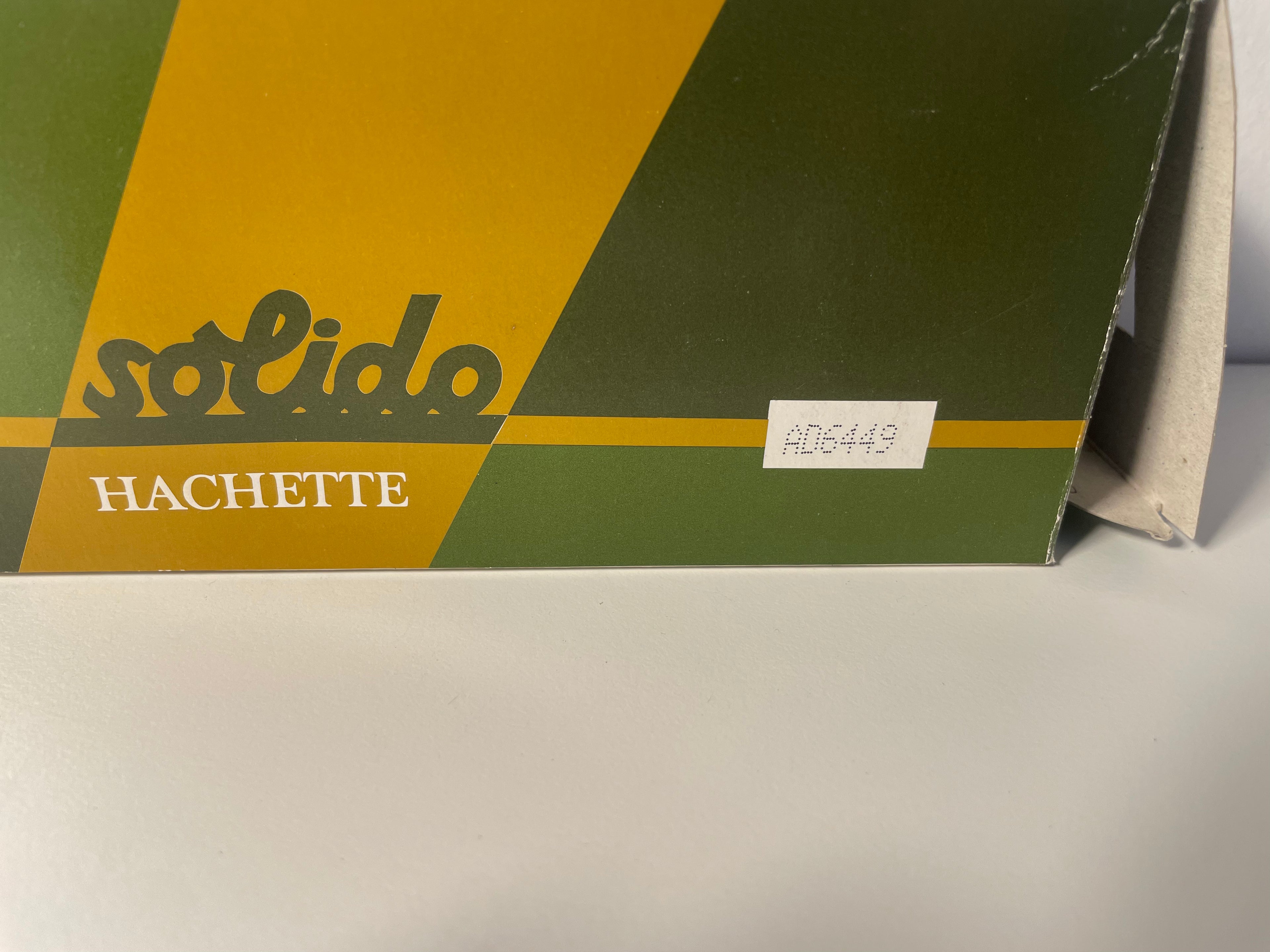 Char amphibie militaire PT 76 (URSS) - Solido (fabrication française) - boite N°AD6449