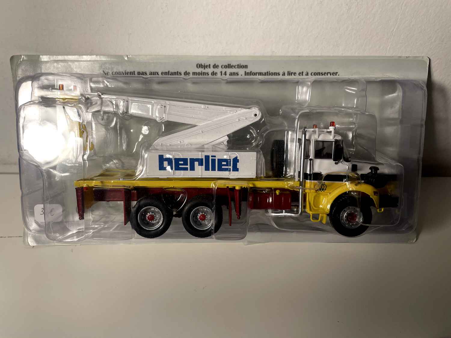 Berliet GBH 280 Pannenwagen (giel-wäissen Camion)