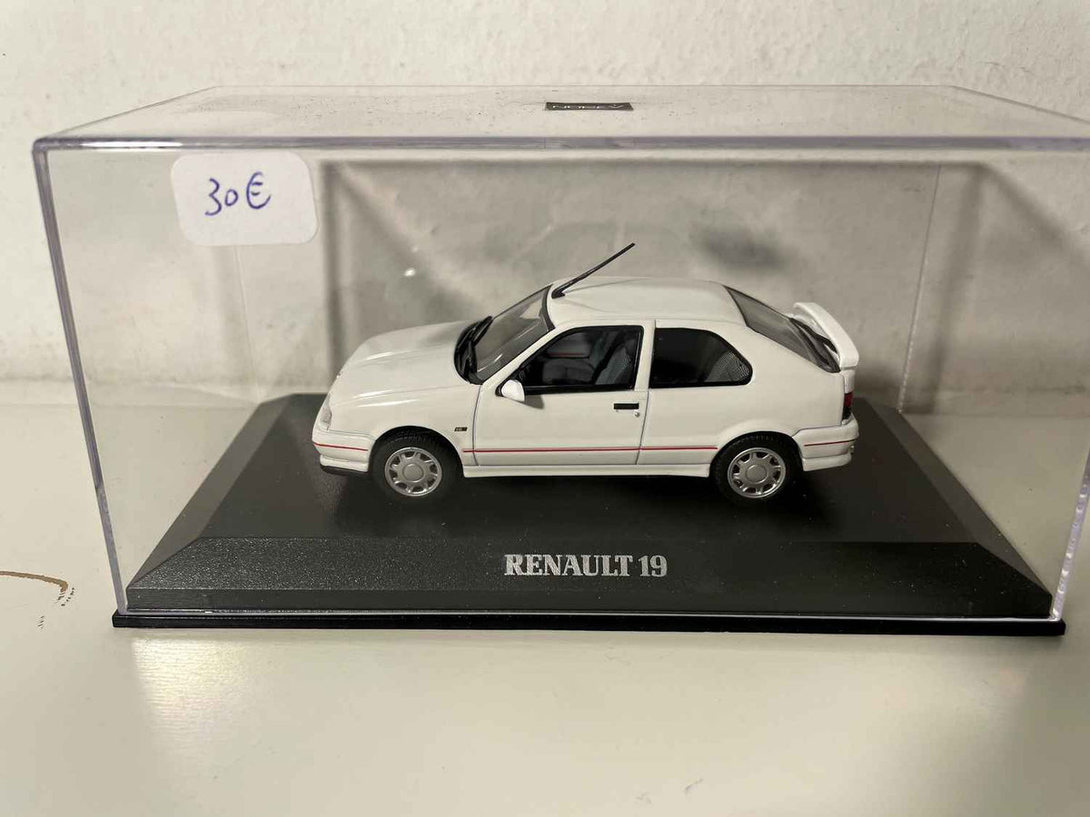 Renault 19 16S blanco (Norev)