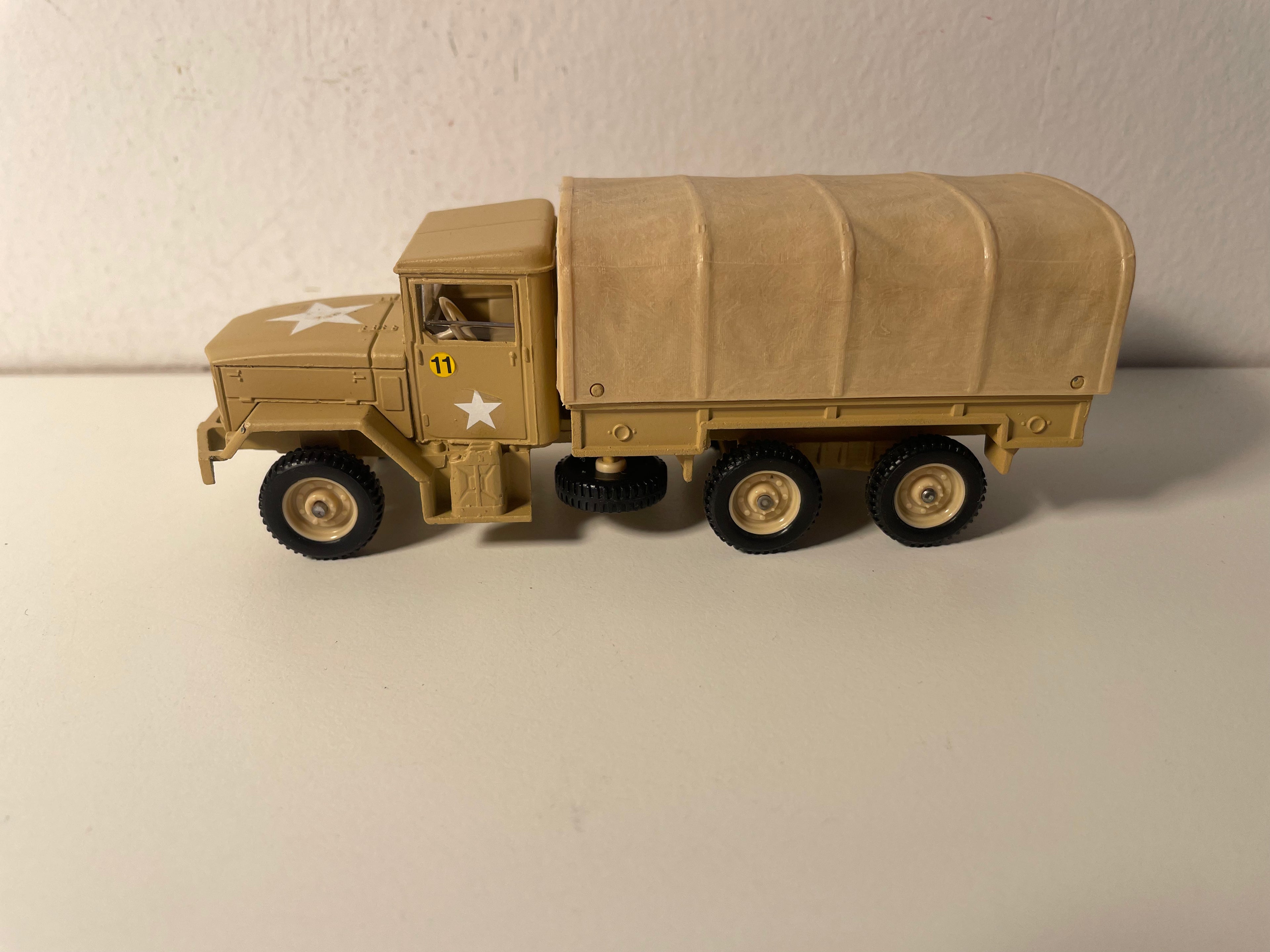 Kaiser-Jeep M34 6X6 Militärlastwagen - Solido (französische Herstellung) - Box Nr. AV4036