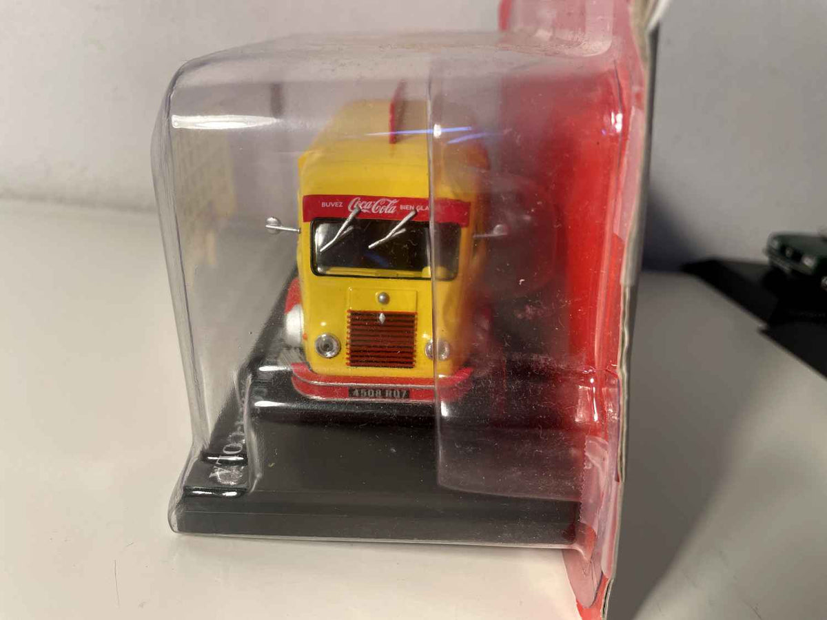 Renault 2,5 tony żółto-czerwony plateau brasseur COCA-COLA