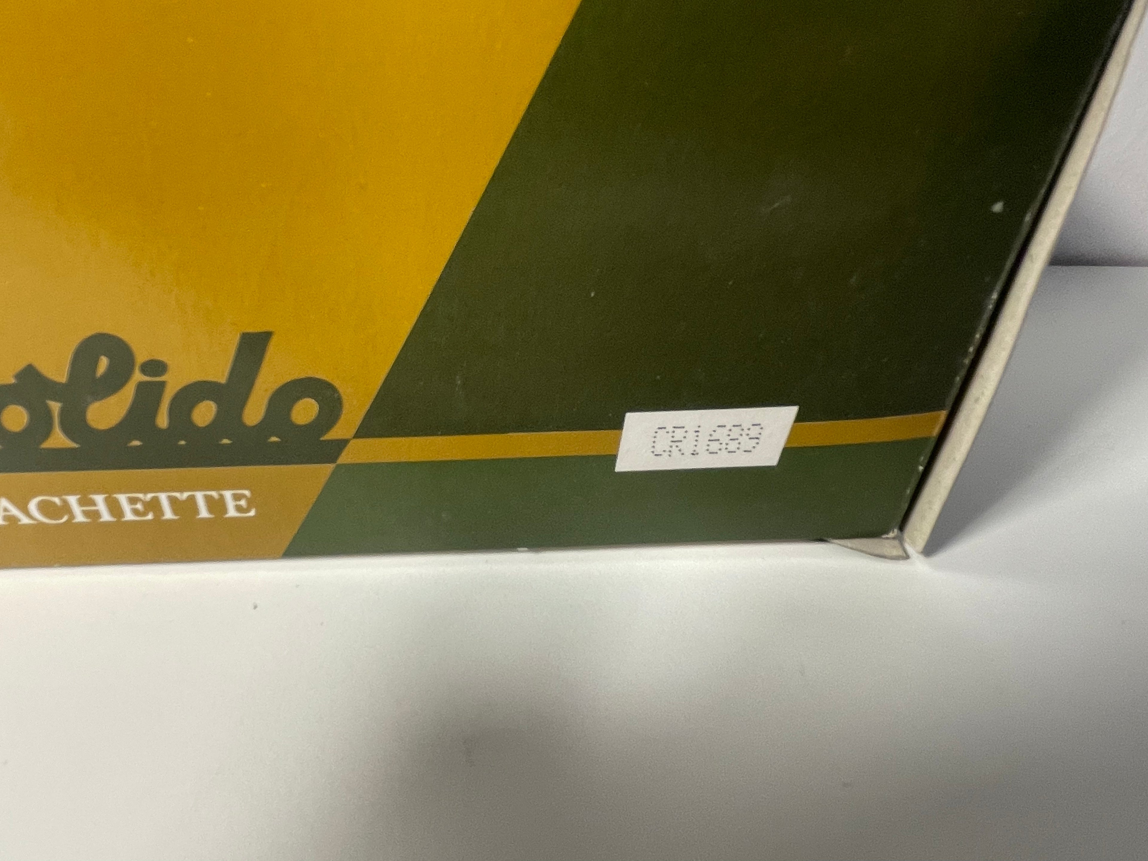 Camion militaire citerne Berliet GBC KT - Solido (fabrication française) - boite N°CR1689
