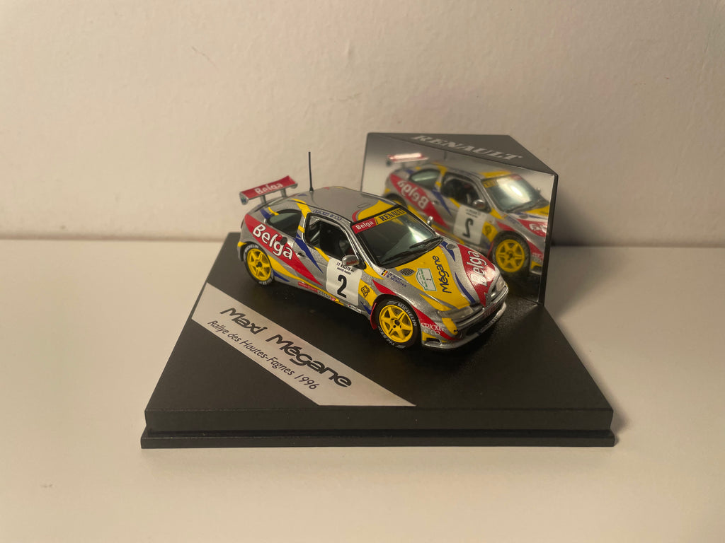 Renault Maxi Mégane cinza, amarelo e vermelho número 2 - rally das Hautes-Fagnes - VITESSE (caixa)