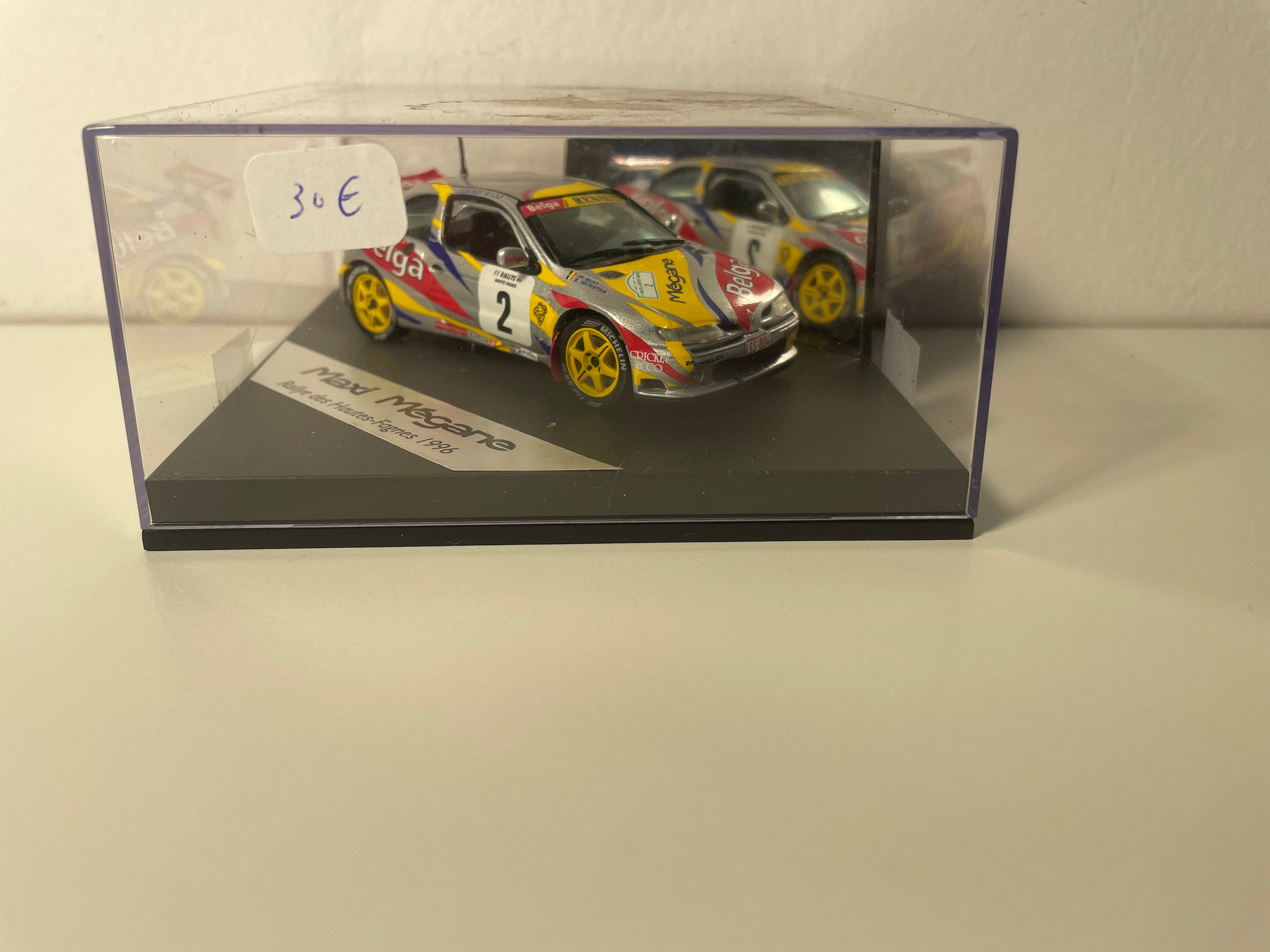 Renault Maxi Mégane cinza, amarelo e vermelho número 2 - rally das Hautes-Fagnes - VITESSE (caixa)